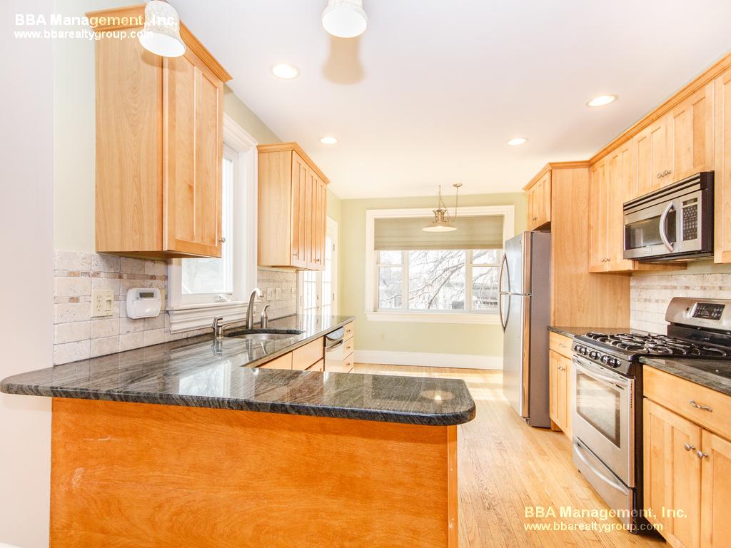 2 bed, 1 bath apartment for rent at 24 Pinckney St Unit 2, East Somerville — photo 2 of 15