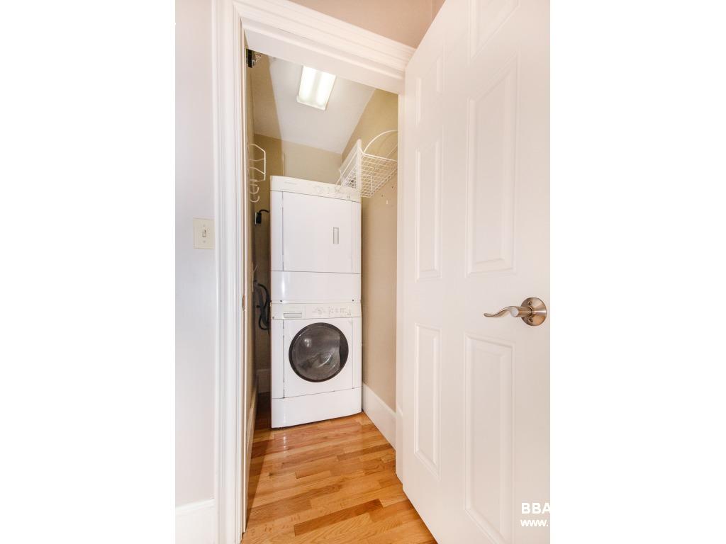 2 bed, 1 bath apartment for rent at 24 Pinckney St Unit 2, East Somerville — photo 9 of 15