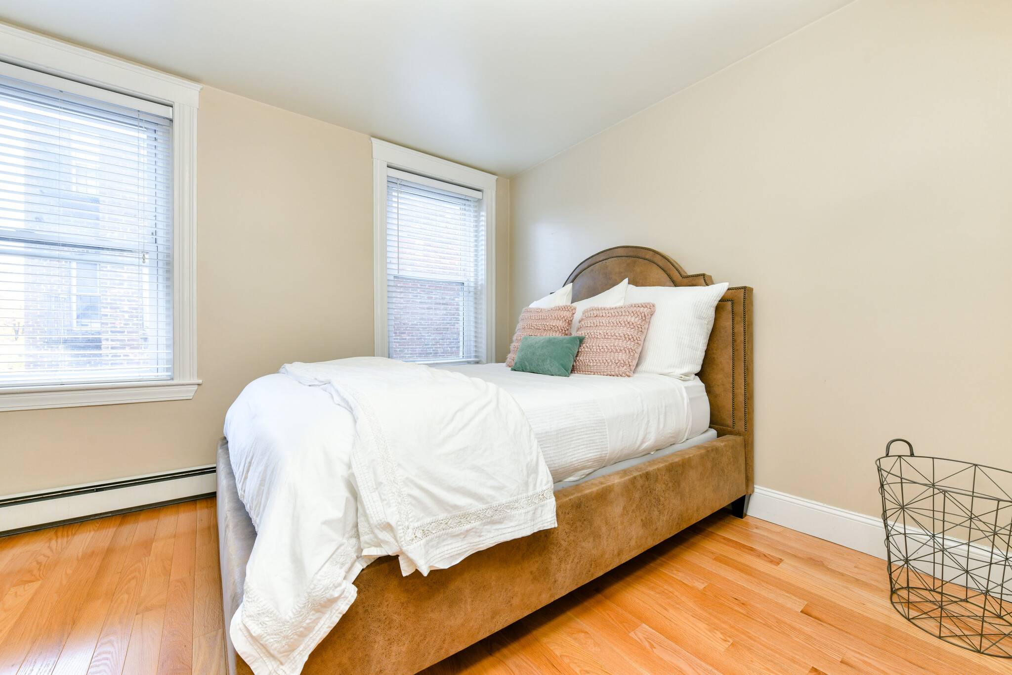 29 Grove St, Beacon Hill