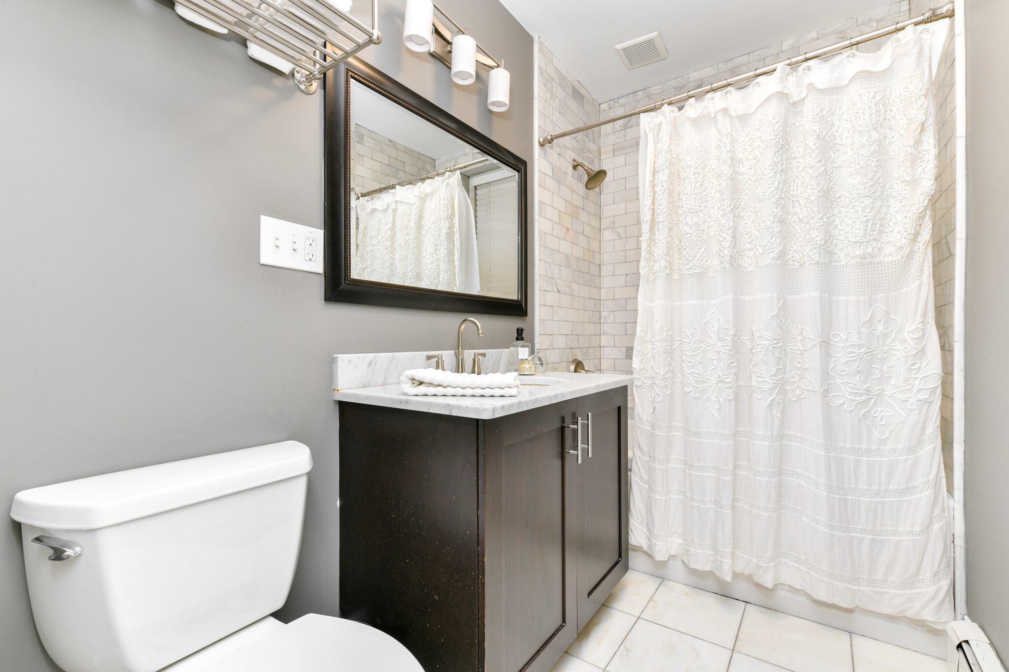 29 Grove St, Beacon Hill