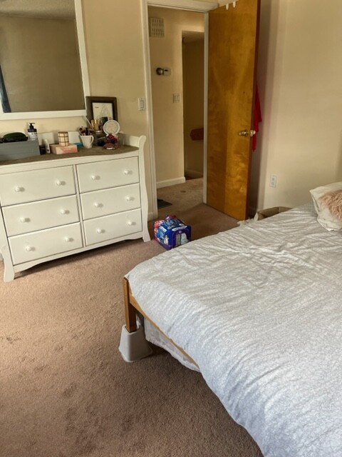 Photos of apartment on Boston Ave.,Medford MA 02155