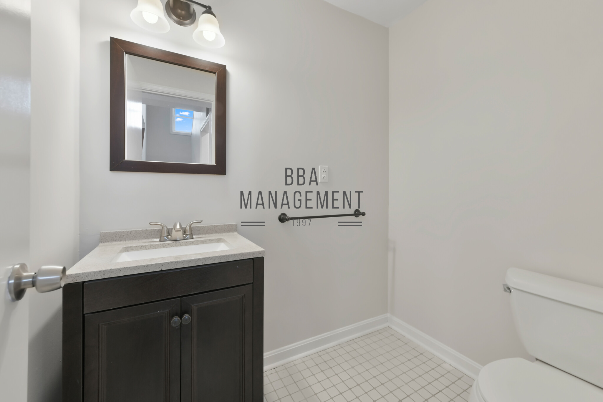 289 Market St, Oak Square