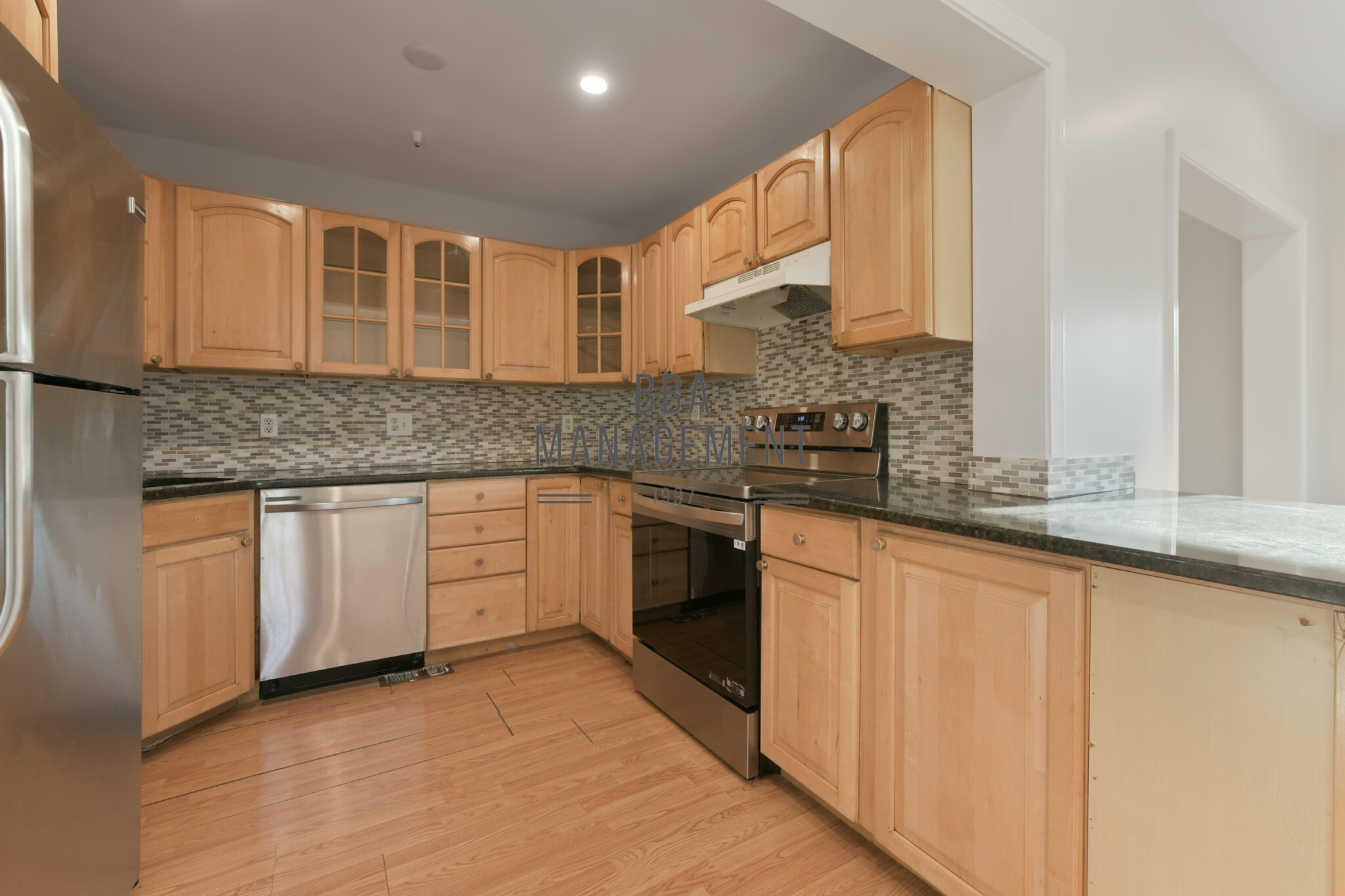 289 Market St, Oak Square