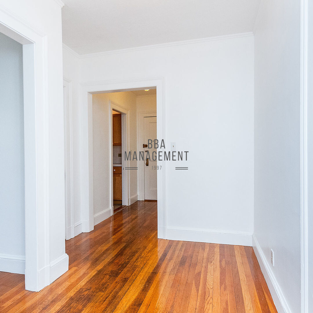 Photos of apartment on Shepard St.,Cambridge MA 02138