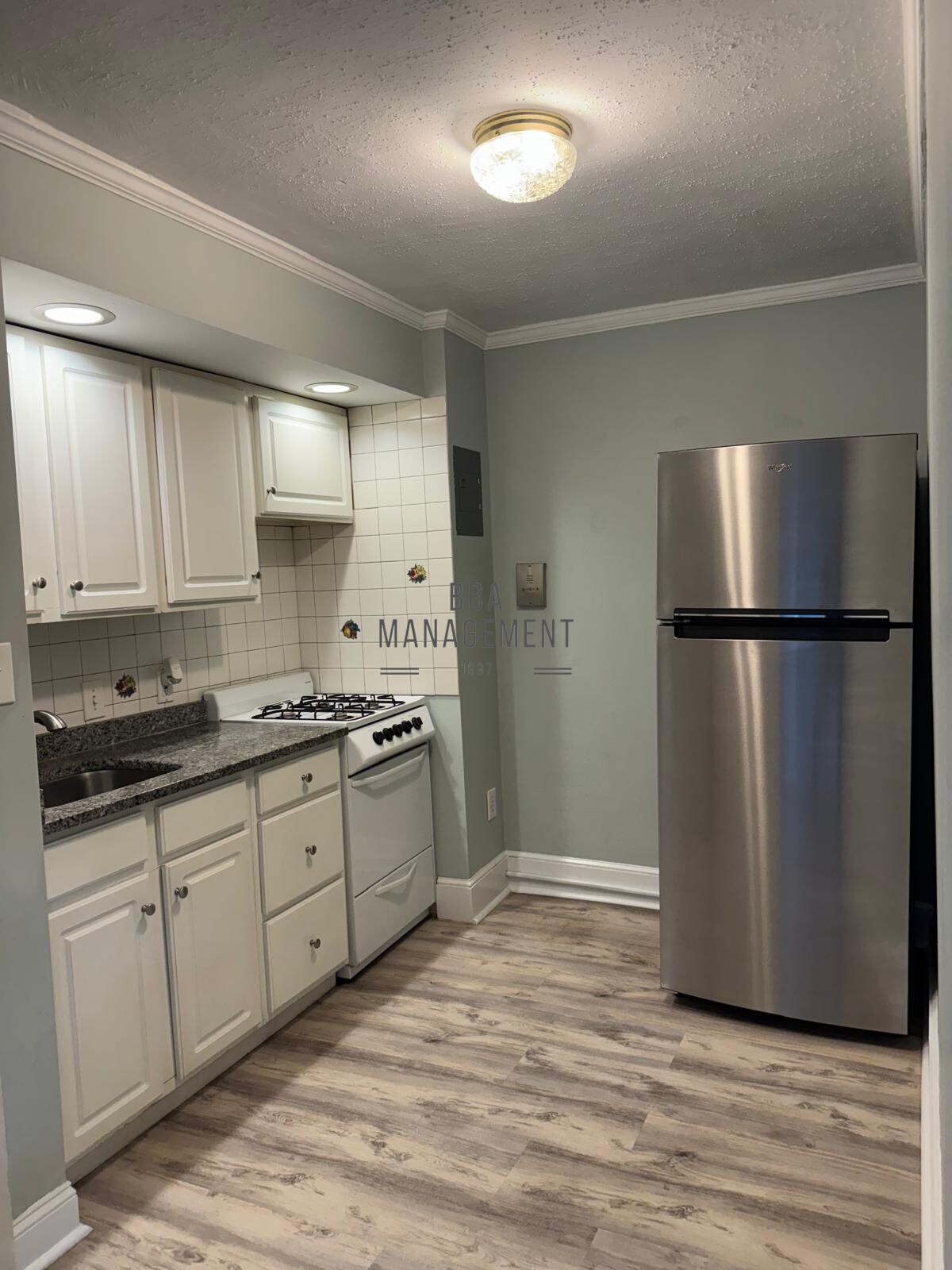 Photos of apartment on Washington St.,Boston MA 02135