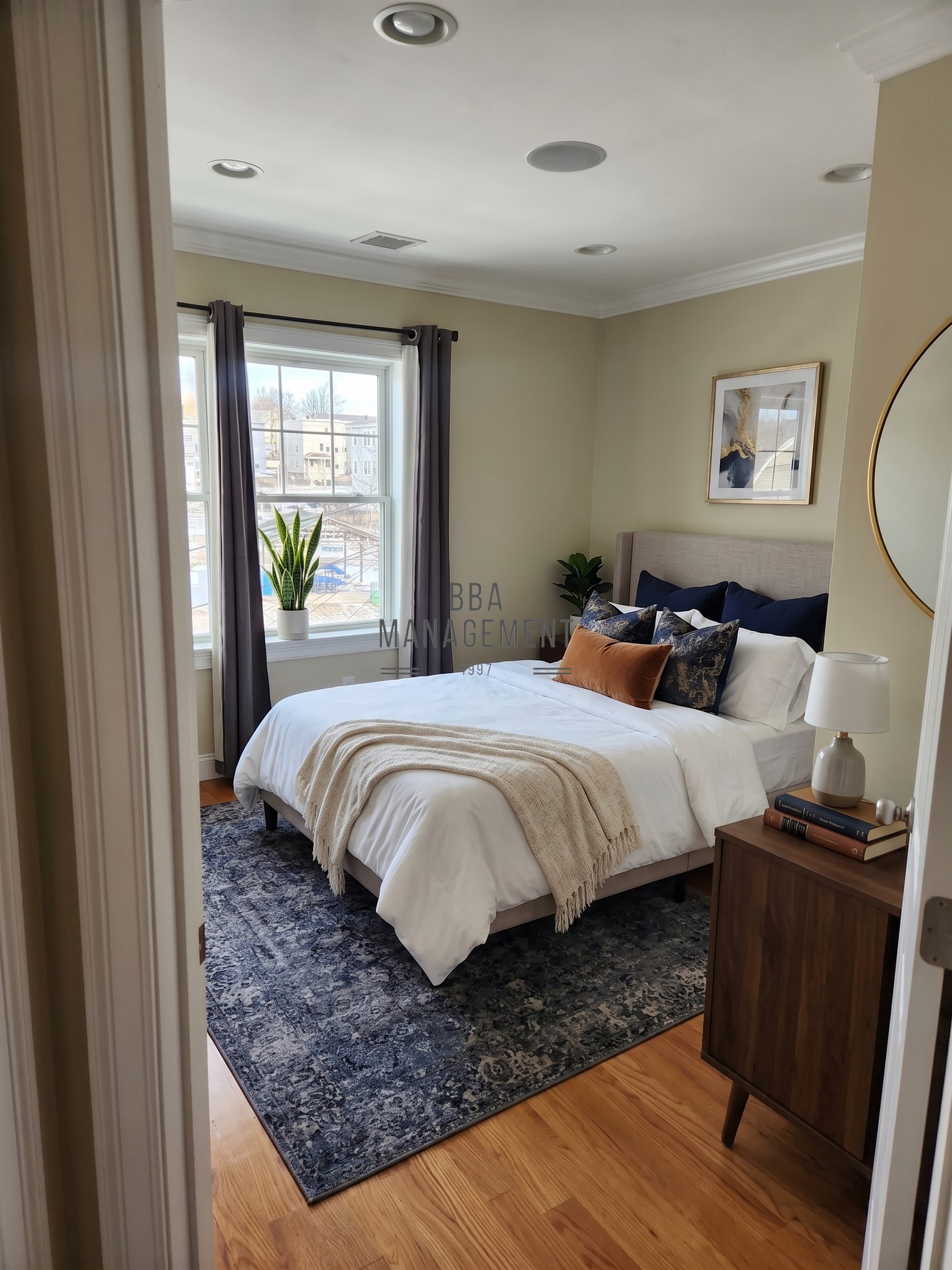 Photos of apartment on West Tremlett St.,Boston MA 02124