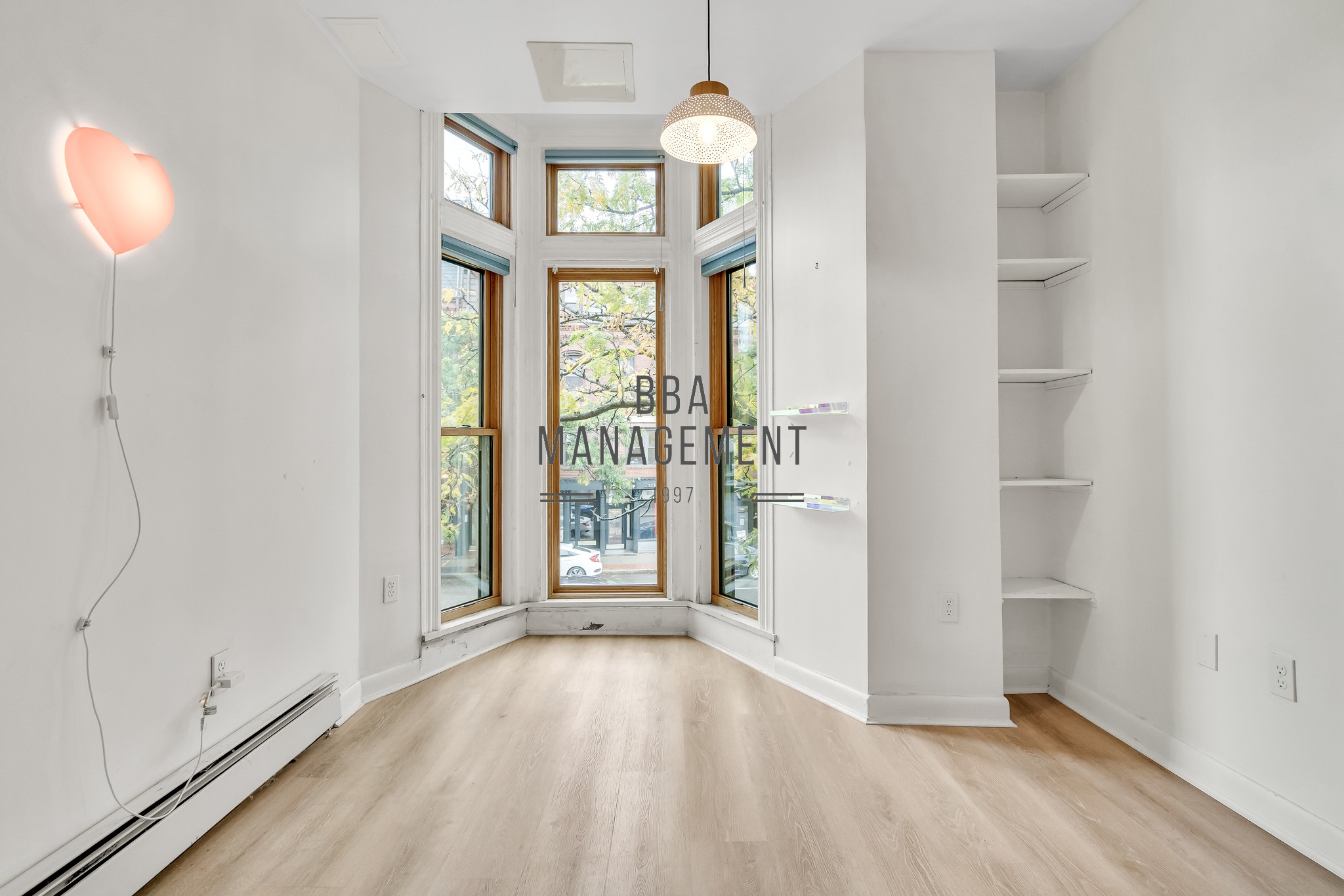 Photos of apartment on Washington,Brookline MA 02445