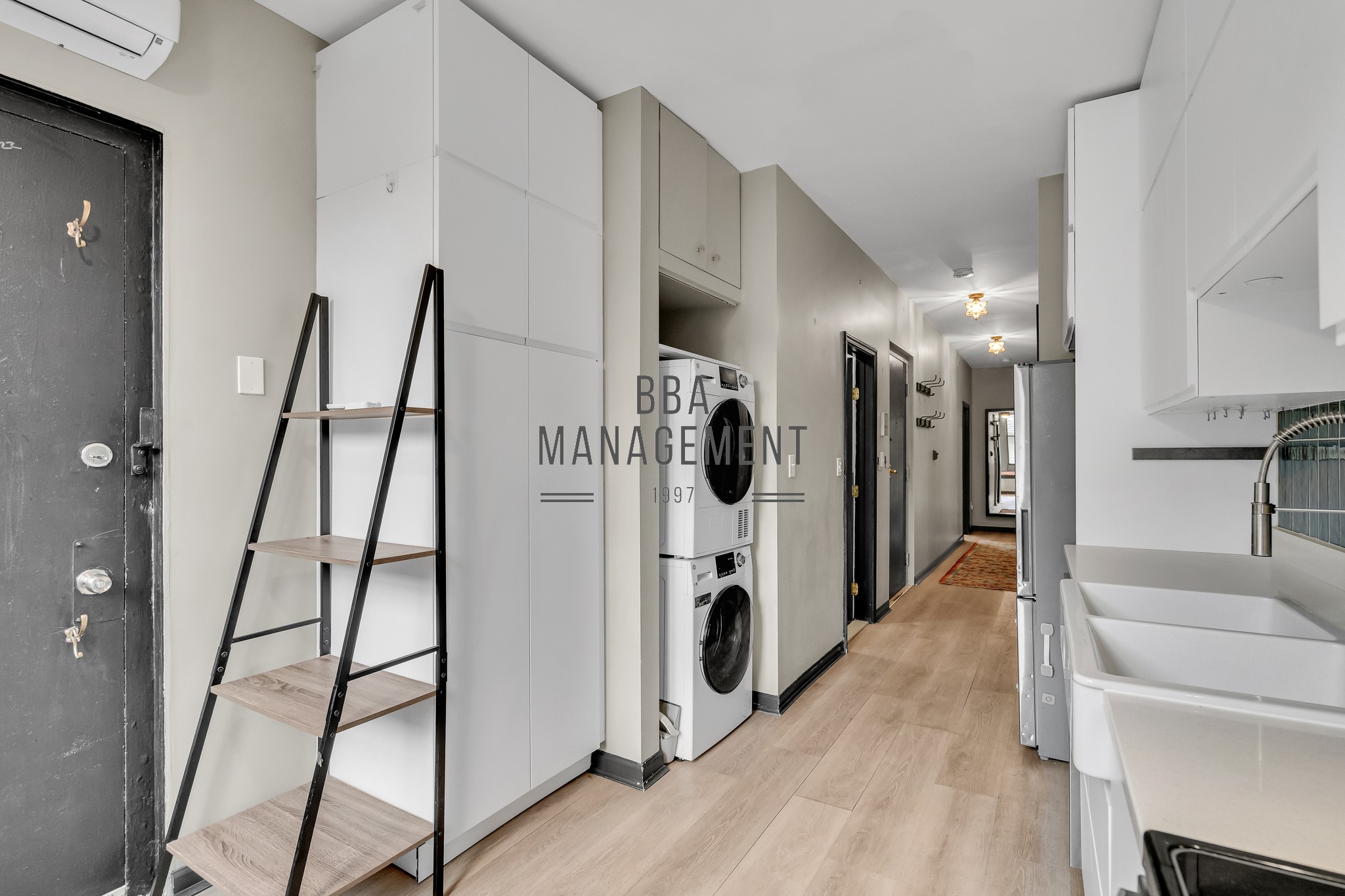 Photos of apartment on Washington,Brookline MA 02445