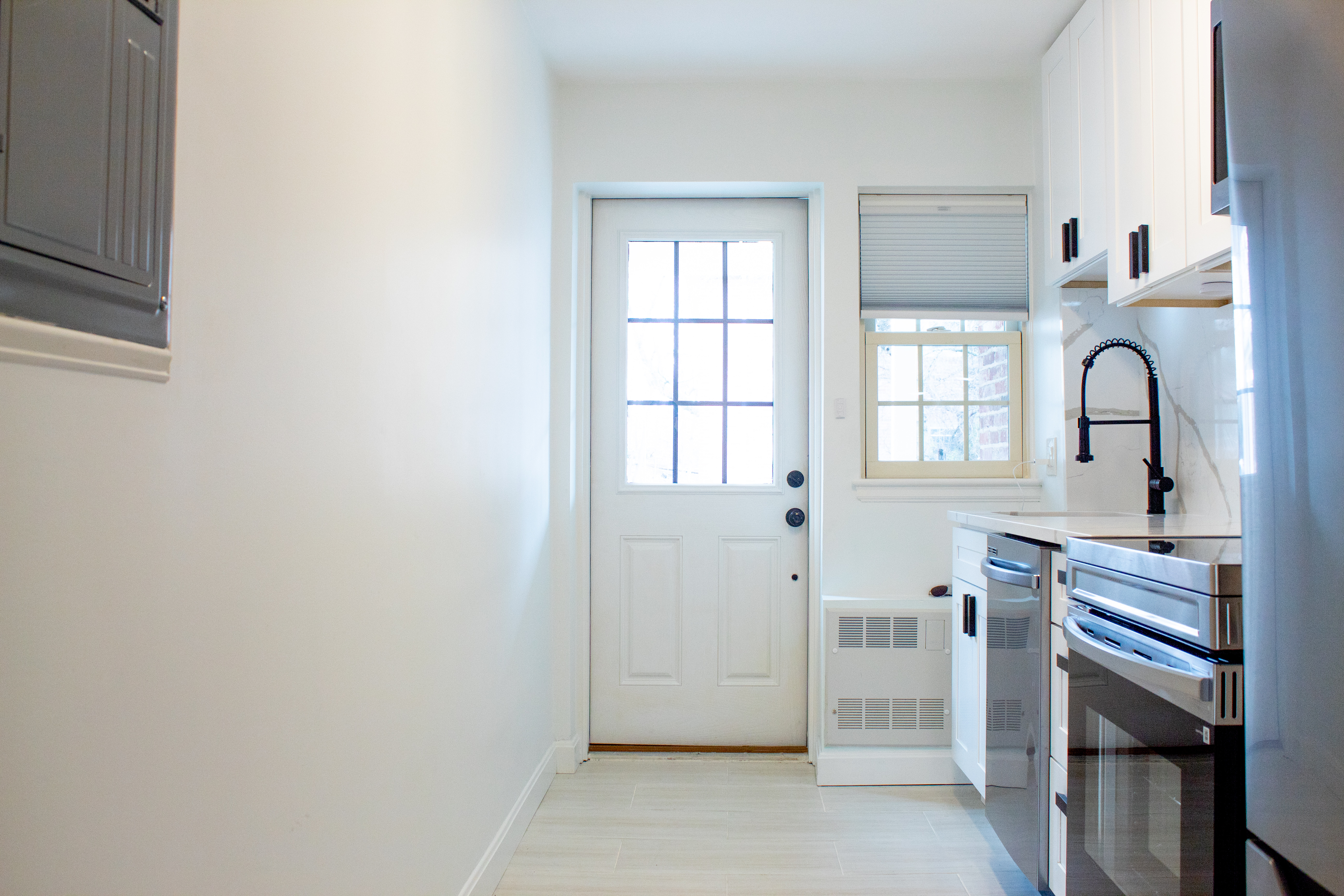 Photos of apartment on Hammond Pond Pkwy.,Newton MA 02467