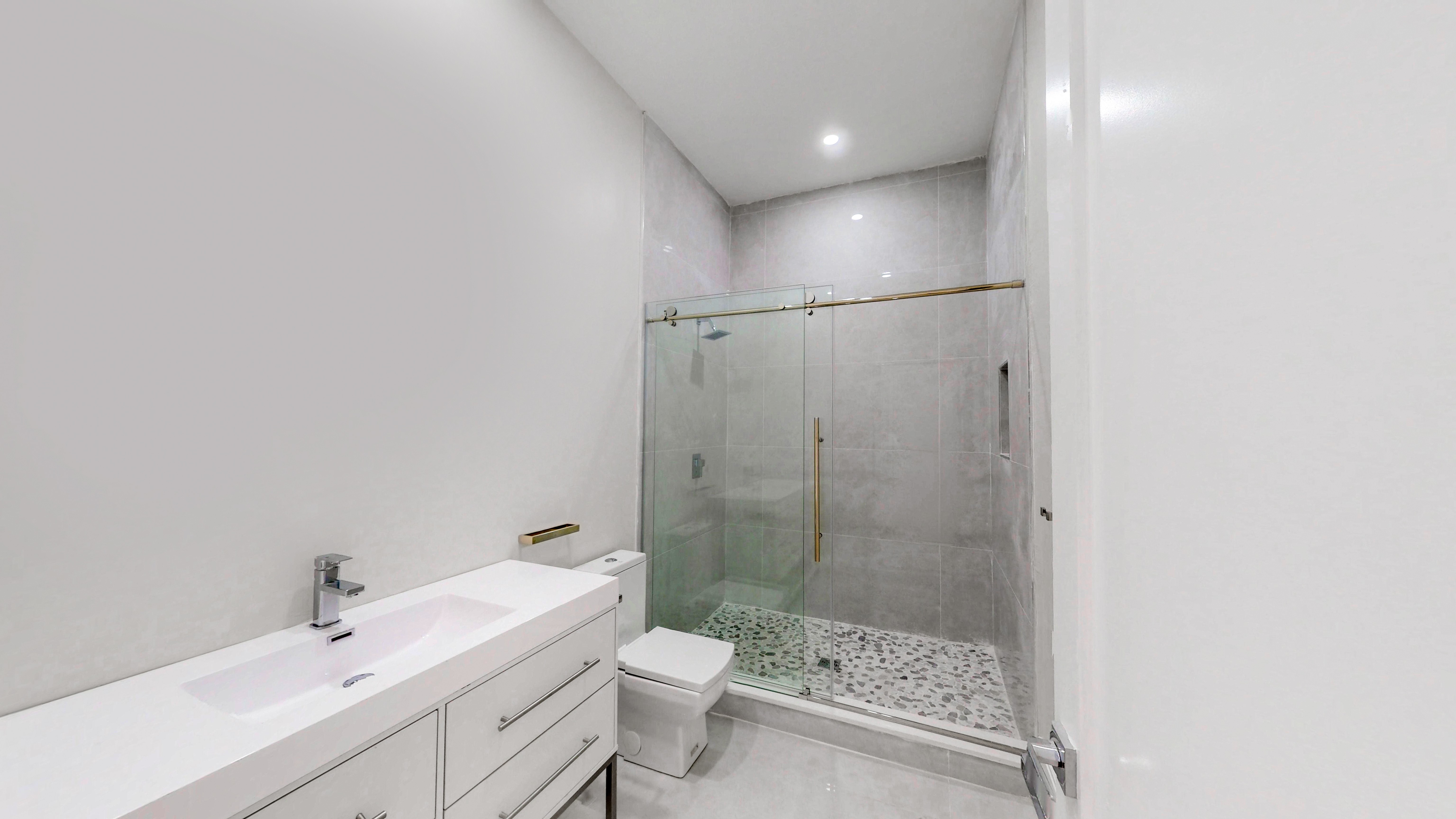 Photos of apartment on Jackson St.,Newton MA 02459