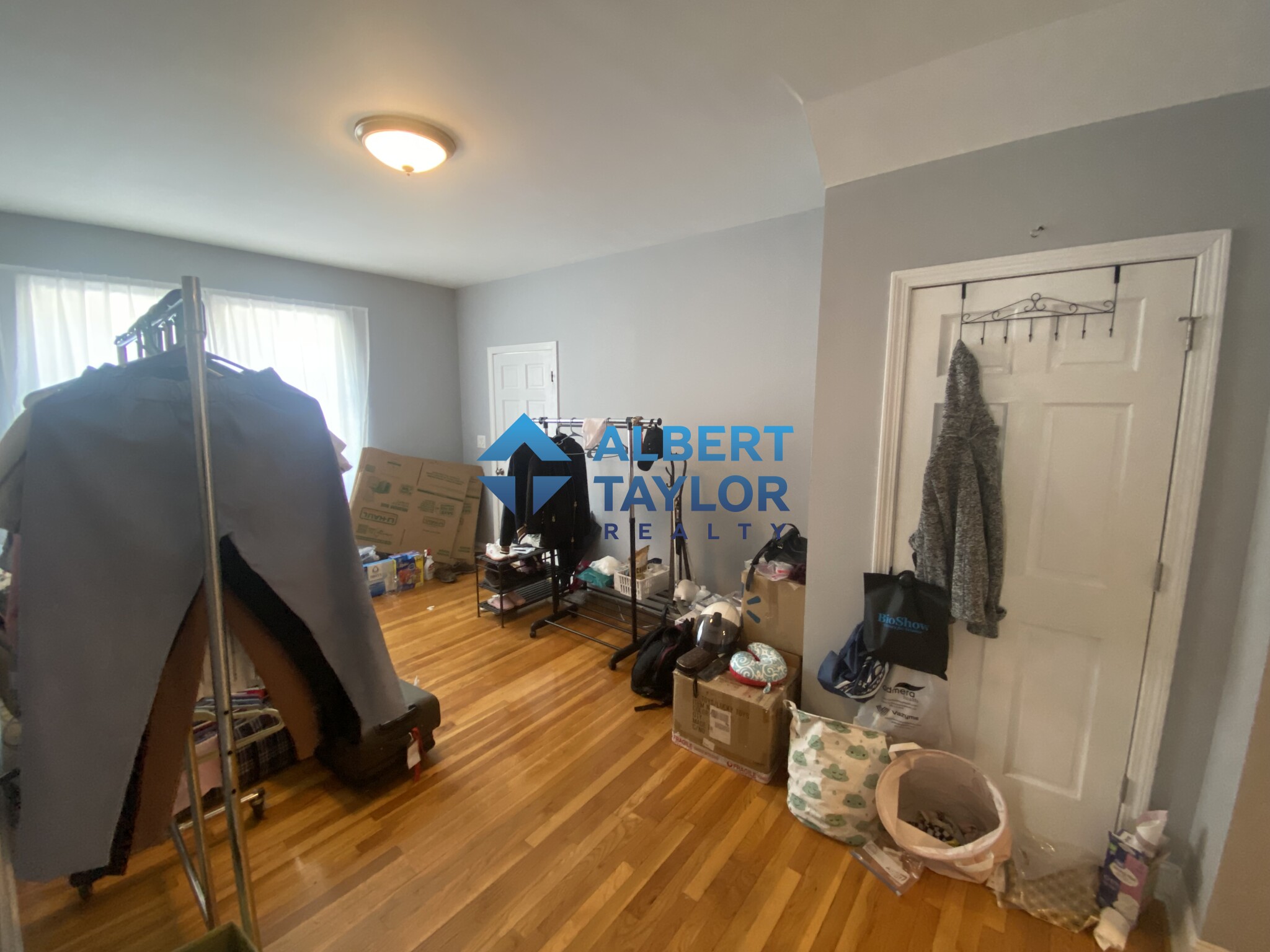 7 High Street Pl, Brookline