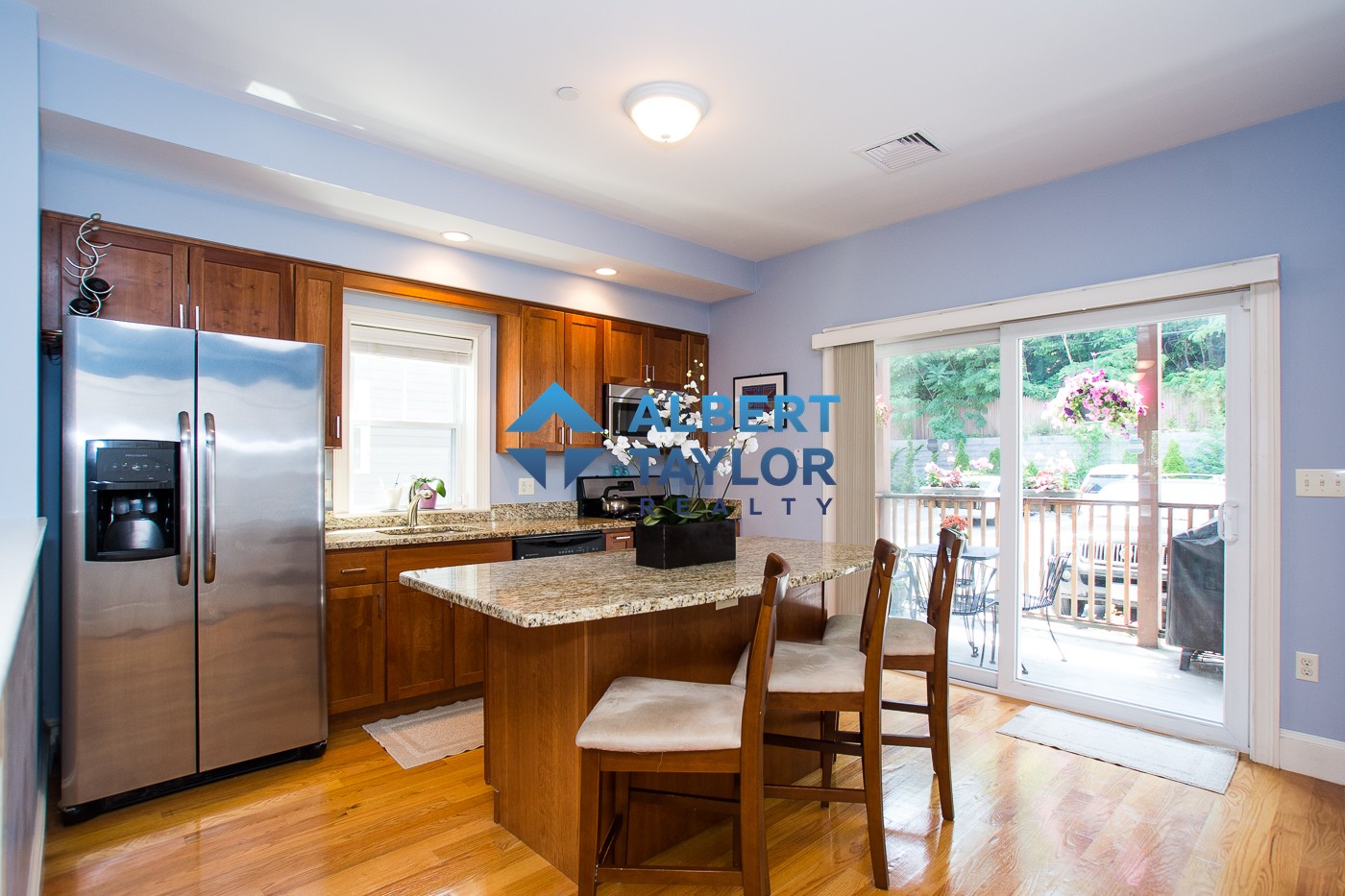 Photos of apartment on Pleasant St.,Boston MA 02125