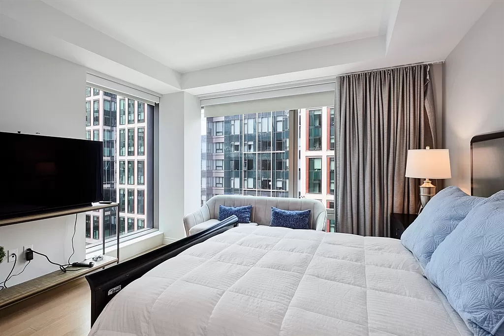 135 Seaport Boulevard, South Boston