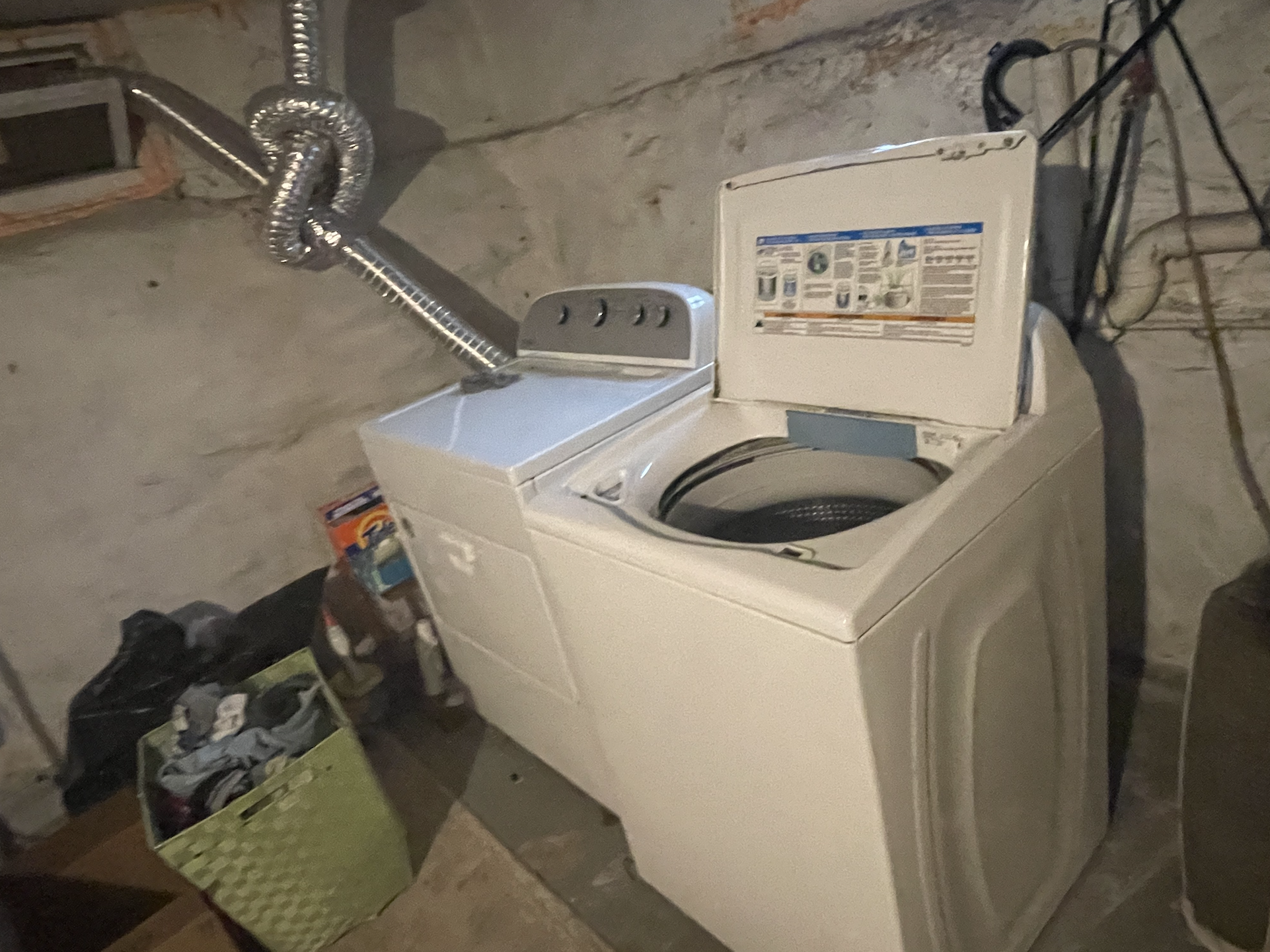 16 Seager Ct, Oak Square