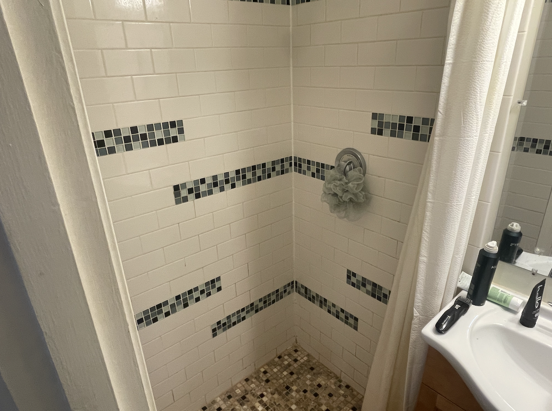 16 Seager Ct, Oak Square