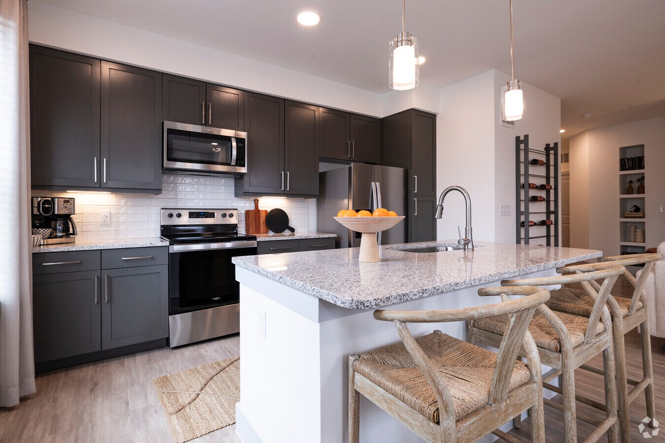 1000 MP Clark Rd. - 1,320USD / month