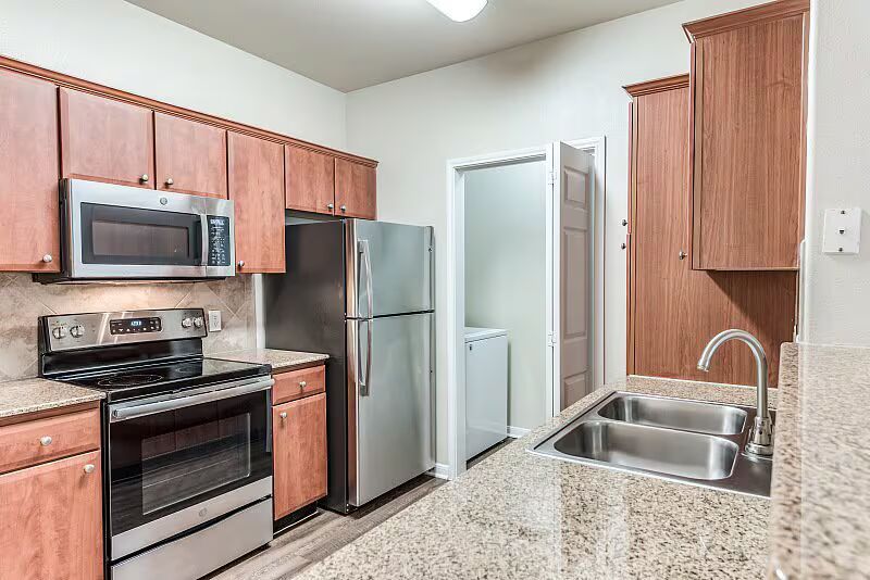 1366 Dulles Ave., Stafford, TX - 1,124 USD/ month