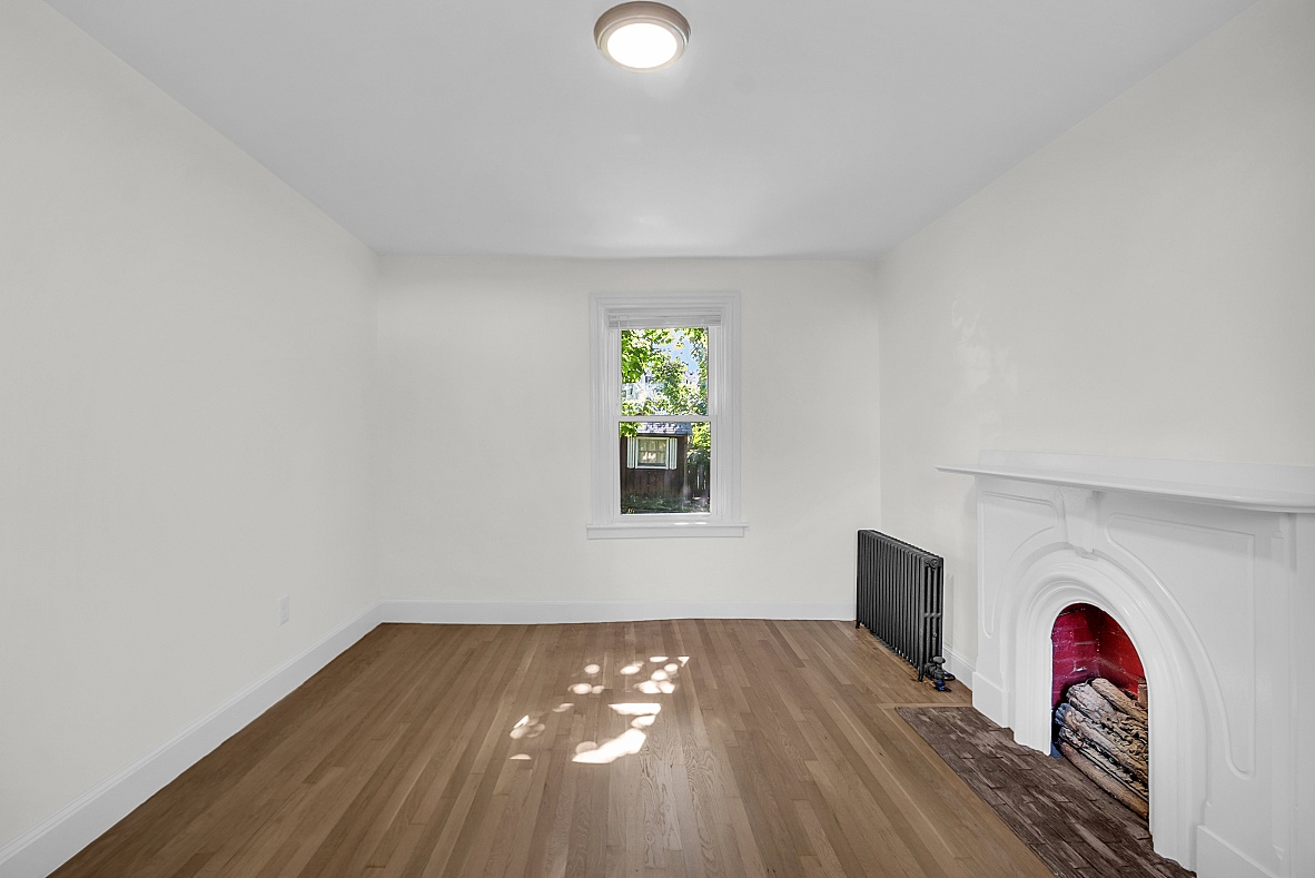 598 East 7th St, South Boston