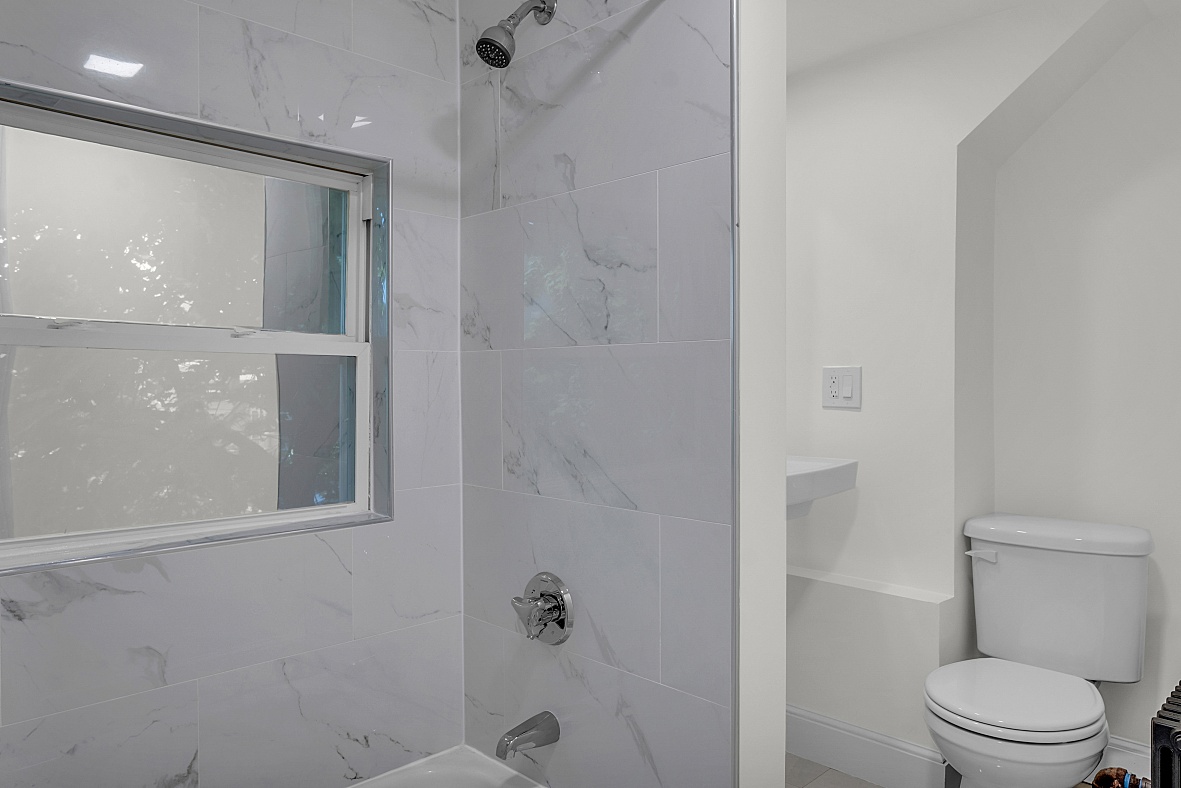 598 East 7th St, South Boston