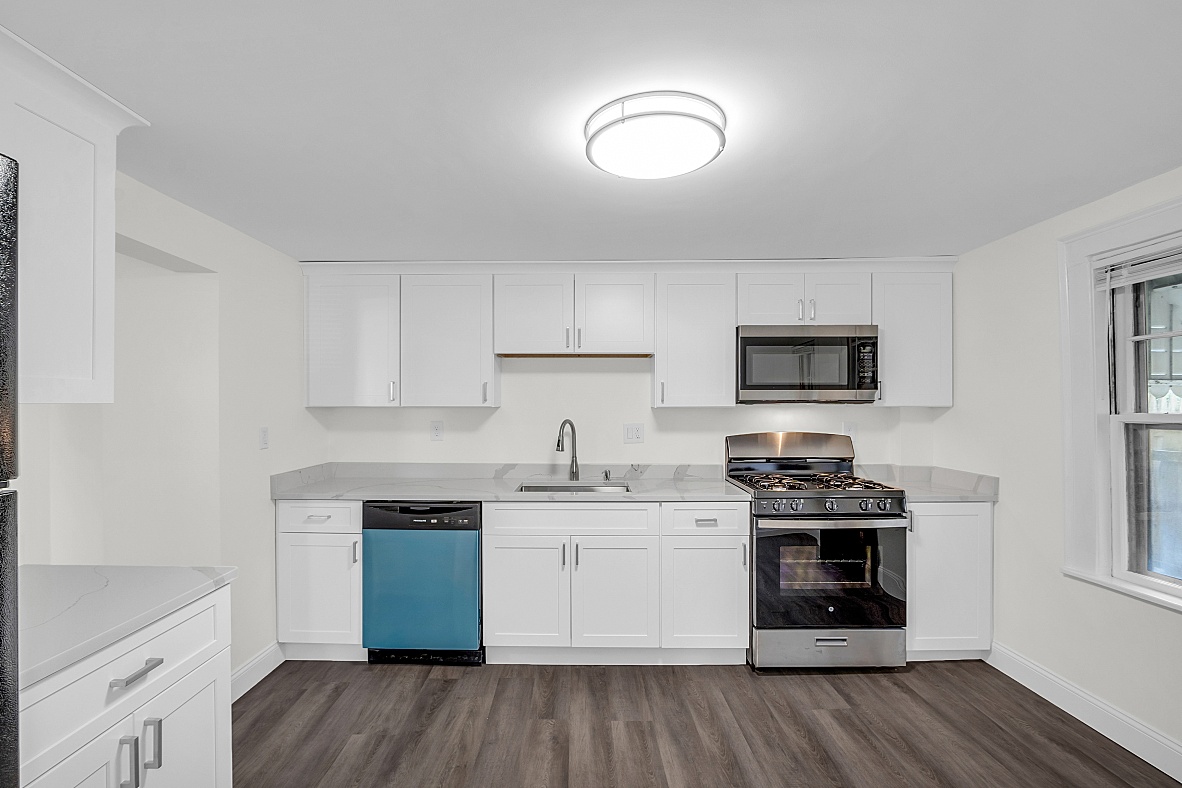 598 East 7th St, South Boston