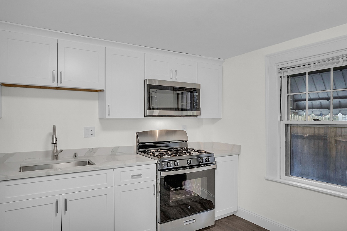 598 East 7th St, South Boston