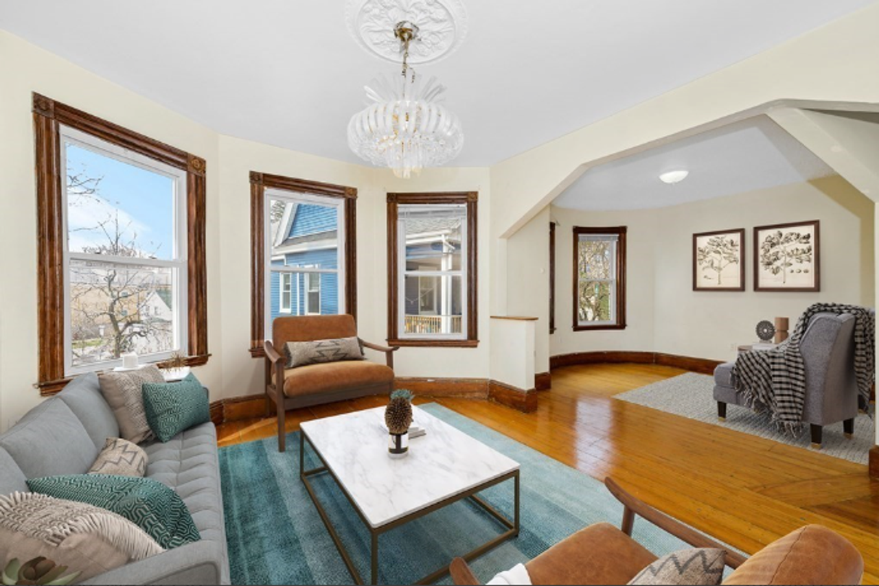 47 Creighton St, Jamaica Plain