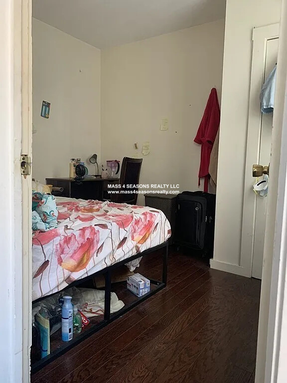 1576 Tremont St, Mission Hill