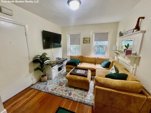 2 Copps Hill Ter, North End