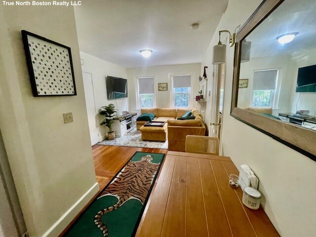 2 Copps Hill Ter, North End