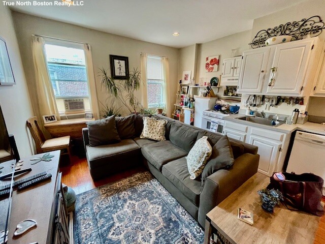 24 Hull St, North End