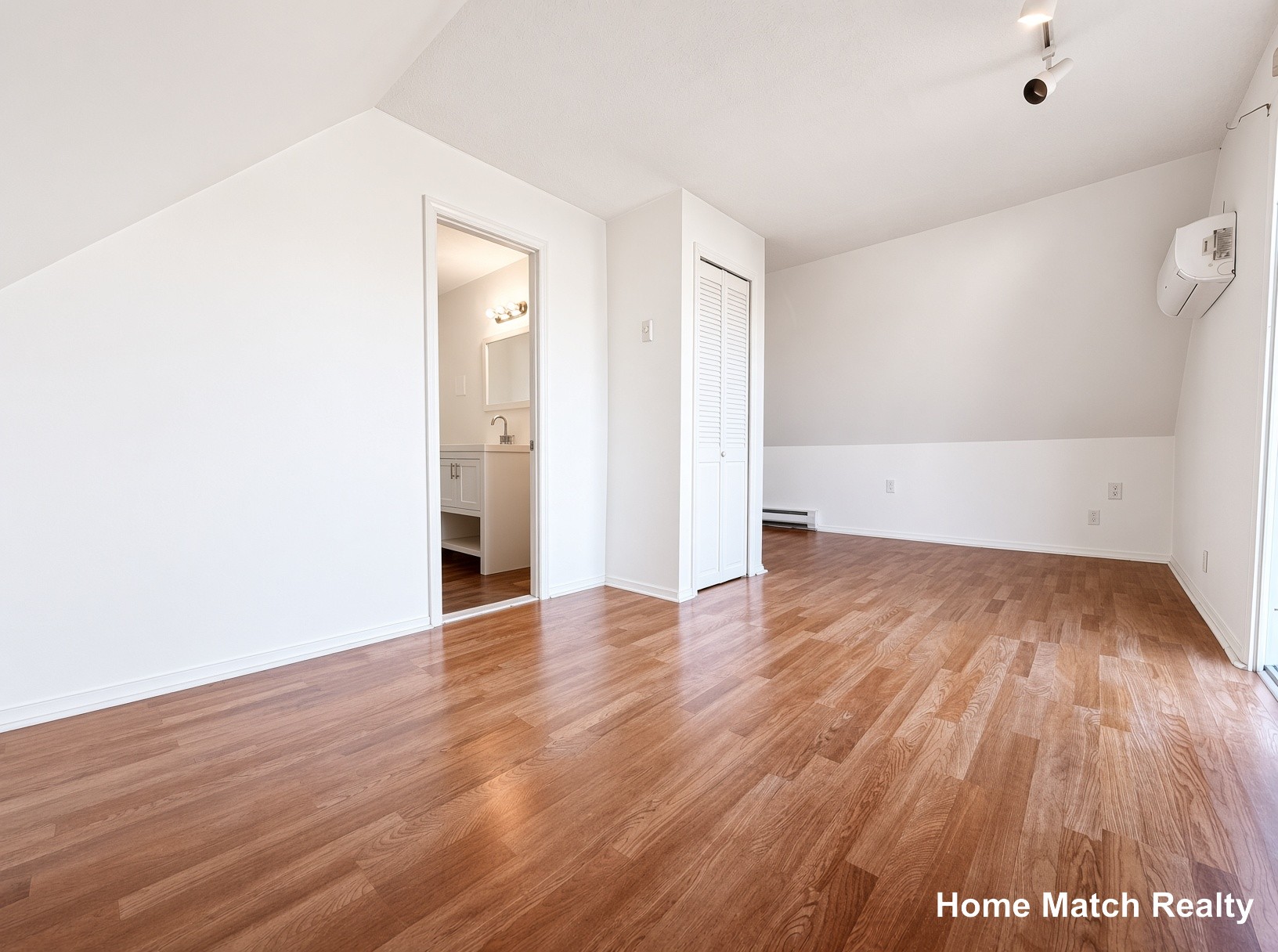 Photos of apartment on Lambert Ave.,Chelsea MA 02150
