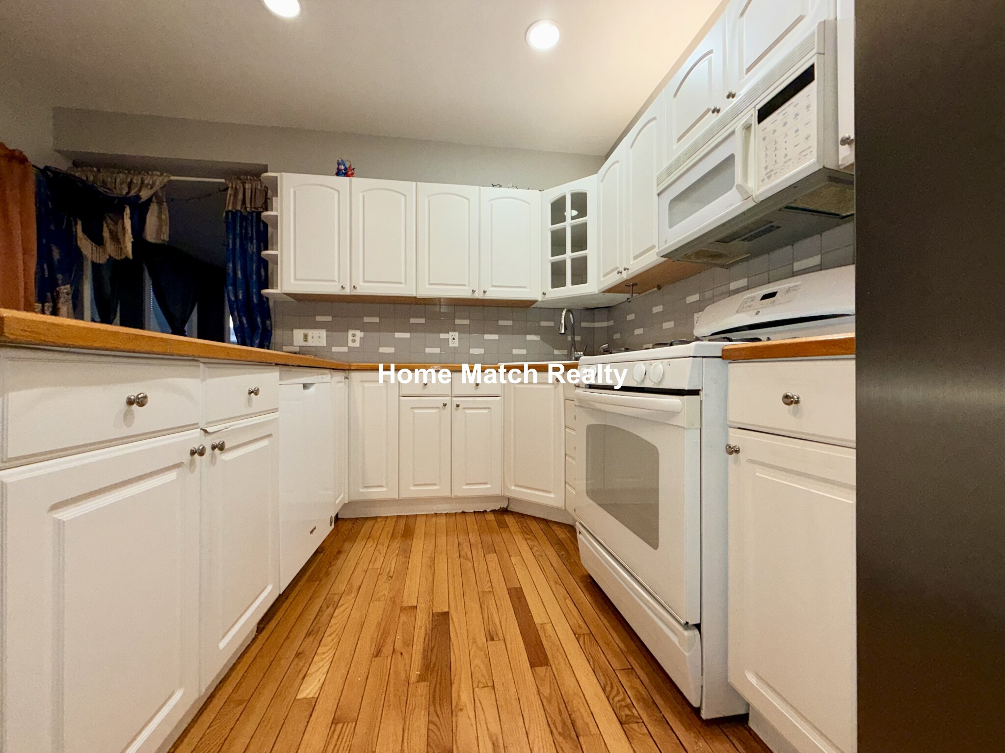 Photos of apartment on Lambert Ave.,Chelsea MA 02150