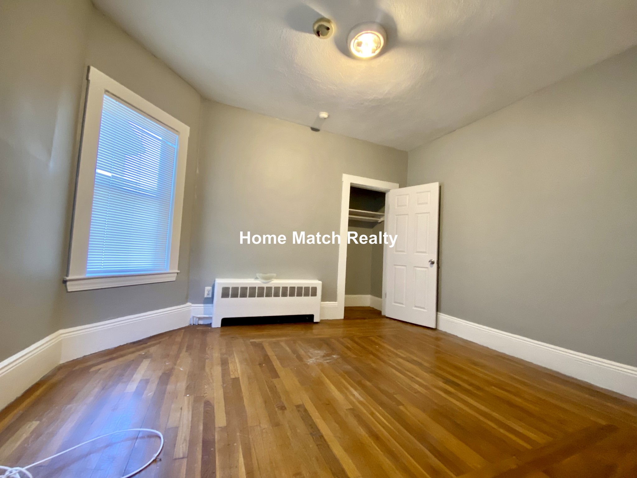 Photos of apartment on Broadway,Chelsea MA 