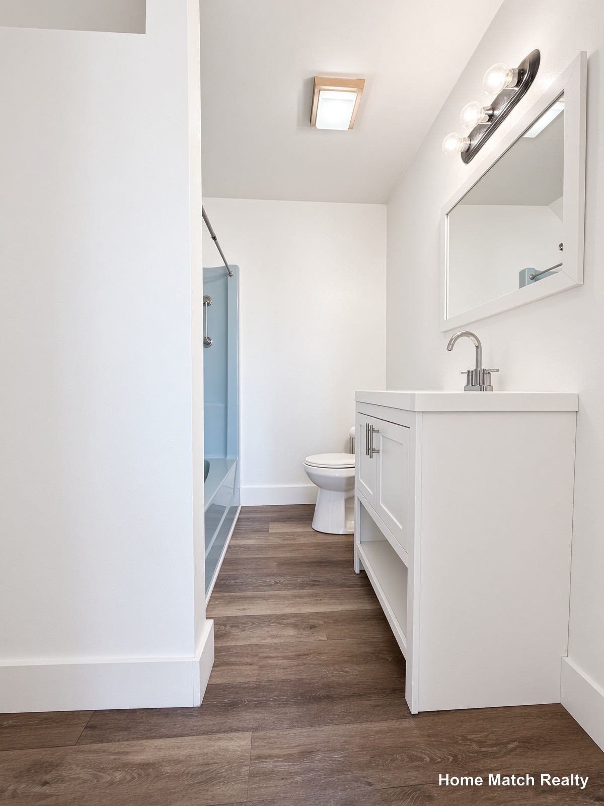 Photos of apartment on Lambert Ave.,Chelsea MA 02150