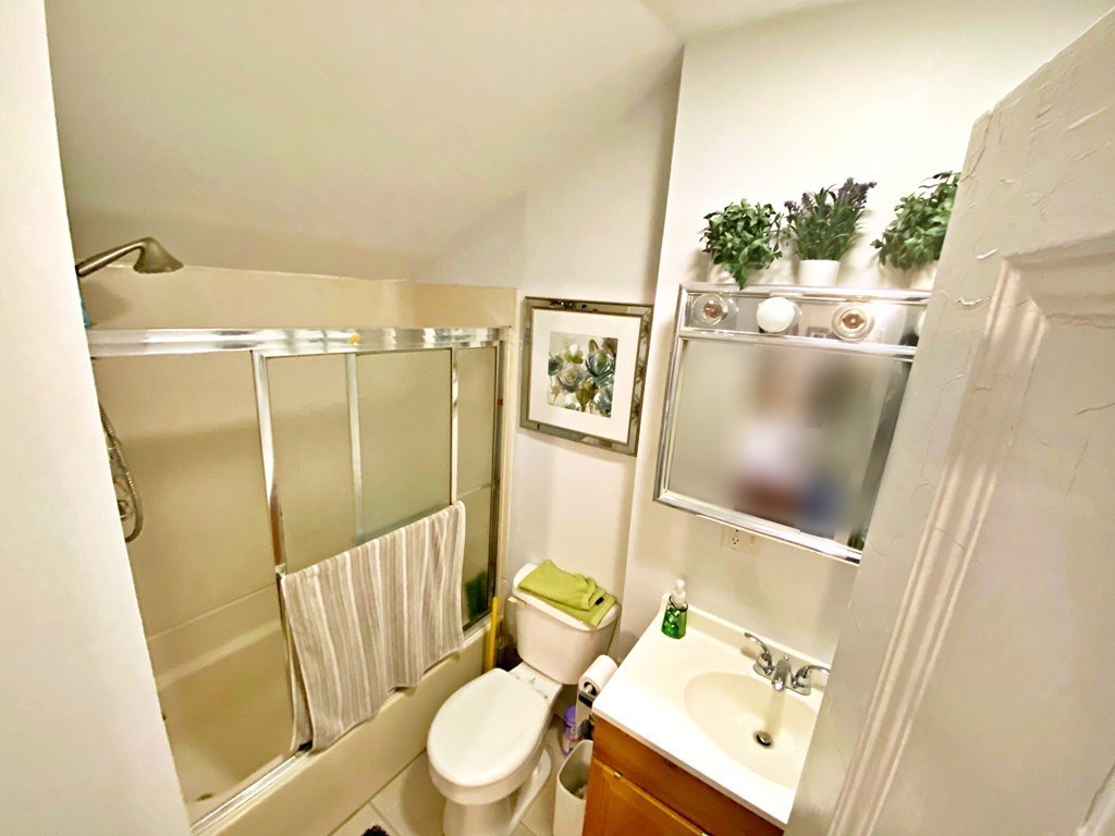 187 Webster St, East Boston