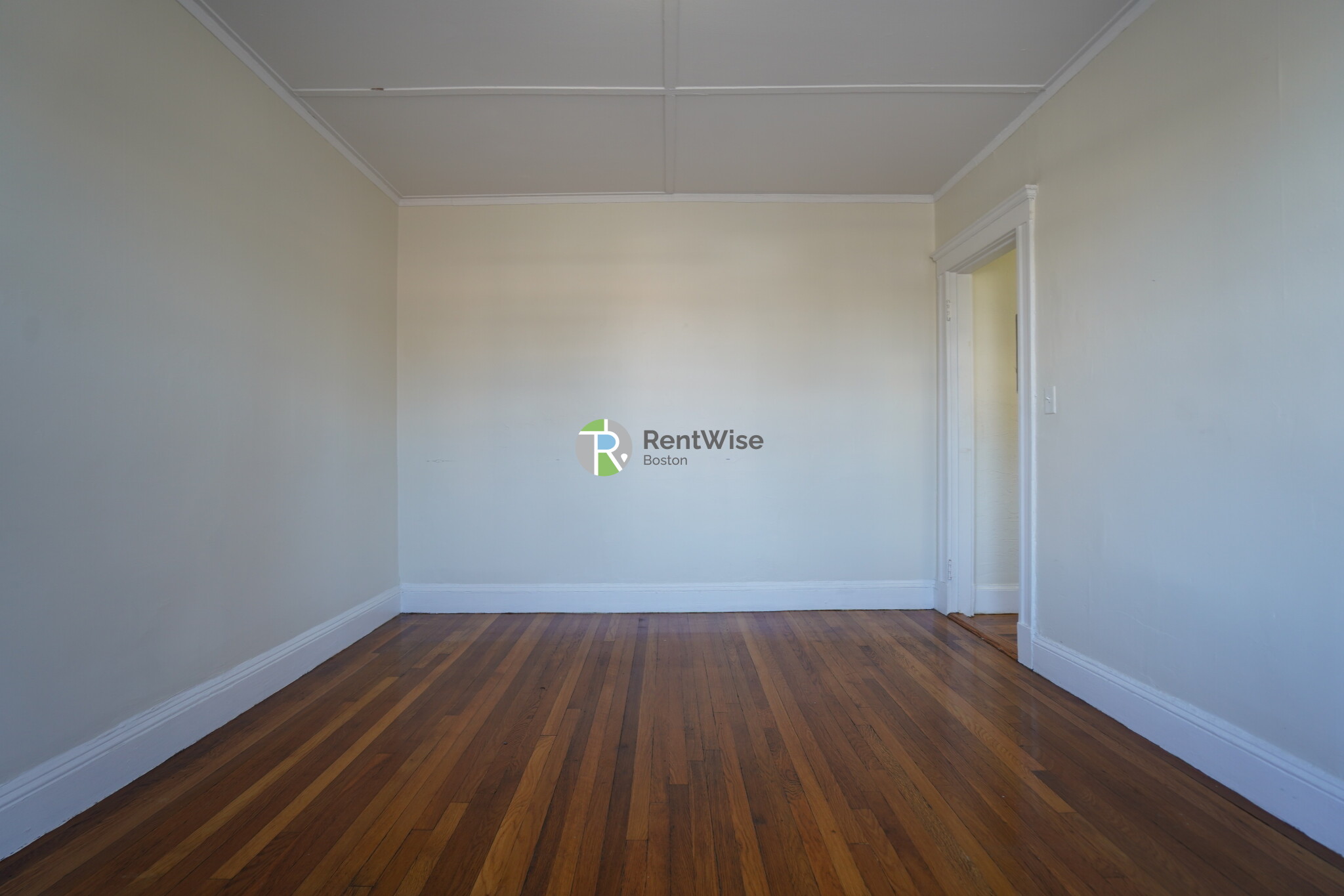 1179 Boylston St. - 2,150USD / month