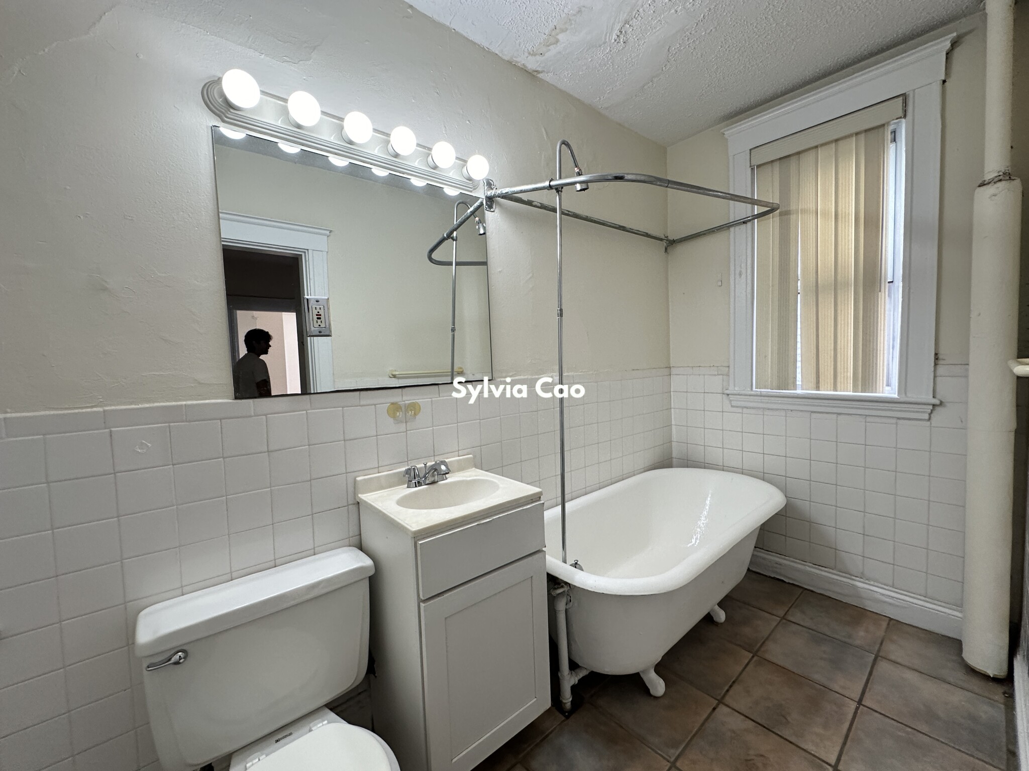 520 Cambridge Ter, Brighton