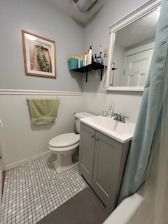 206 Commonwealth Ave, Back Bay