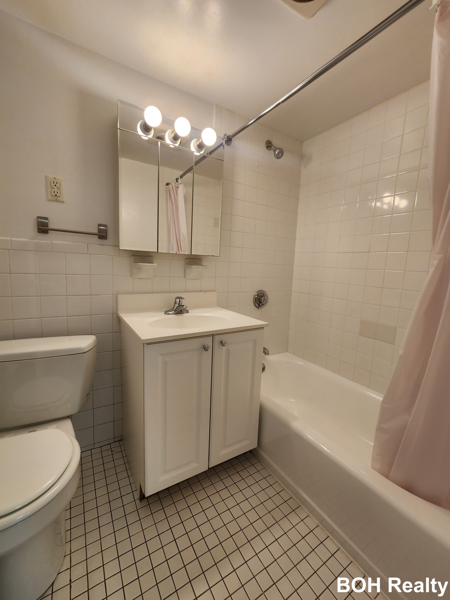 1223 Beacon St, Brookline