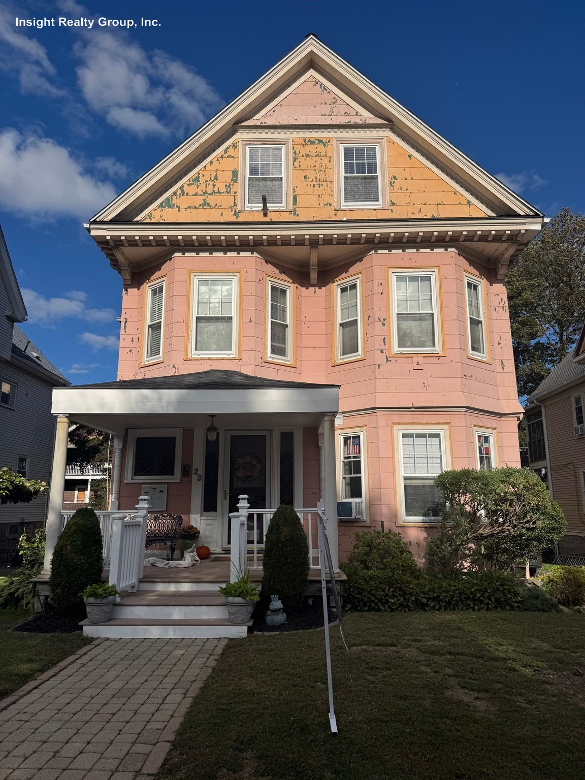 Photos of apartment on Fletcher St.,Boston MA 02131