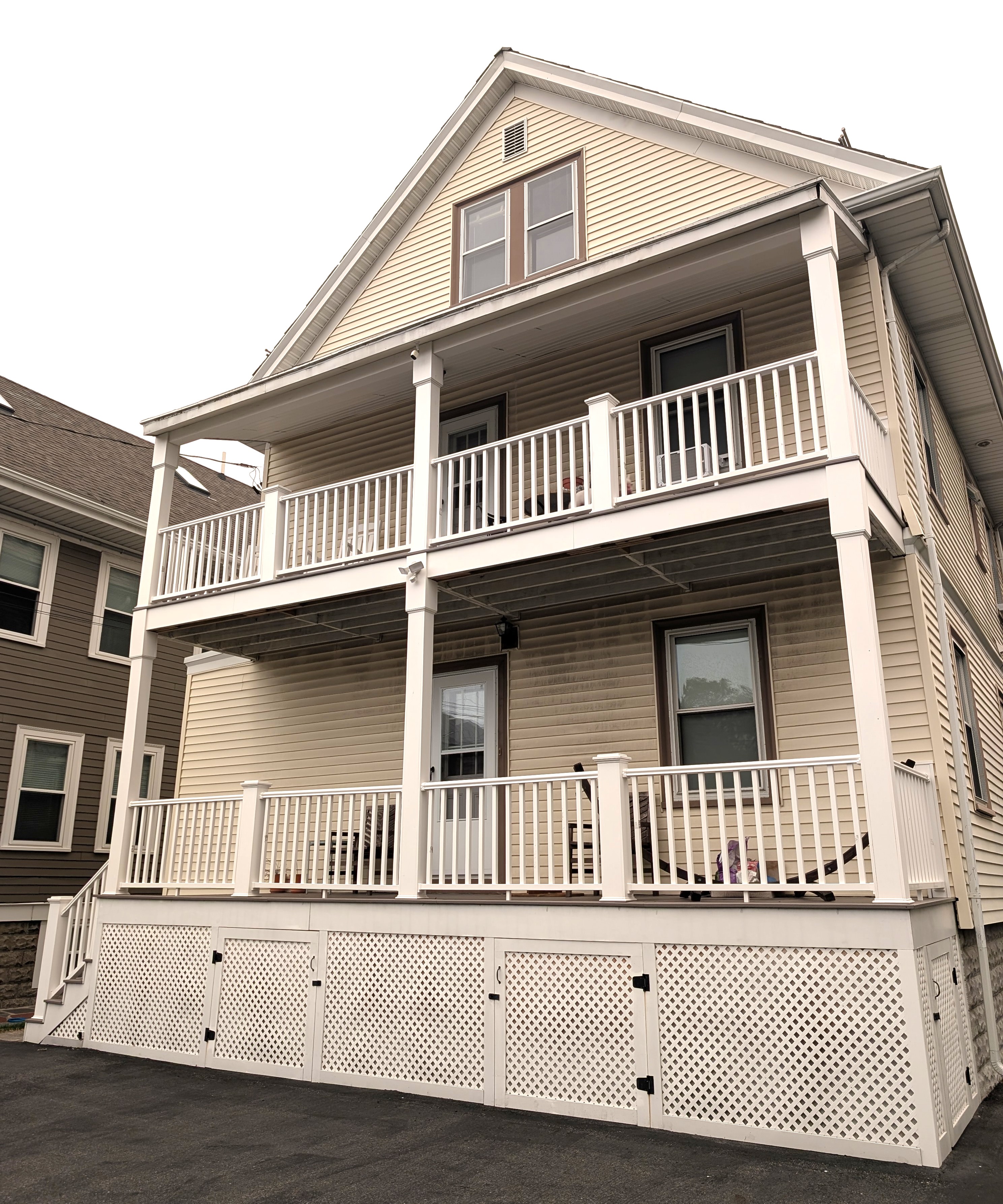 Photos of apartment on Fellsway,Medford MA 02155