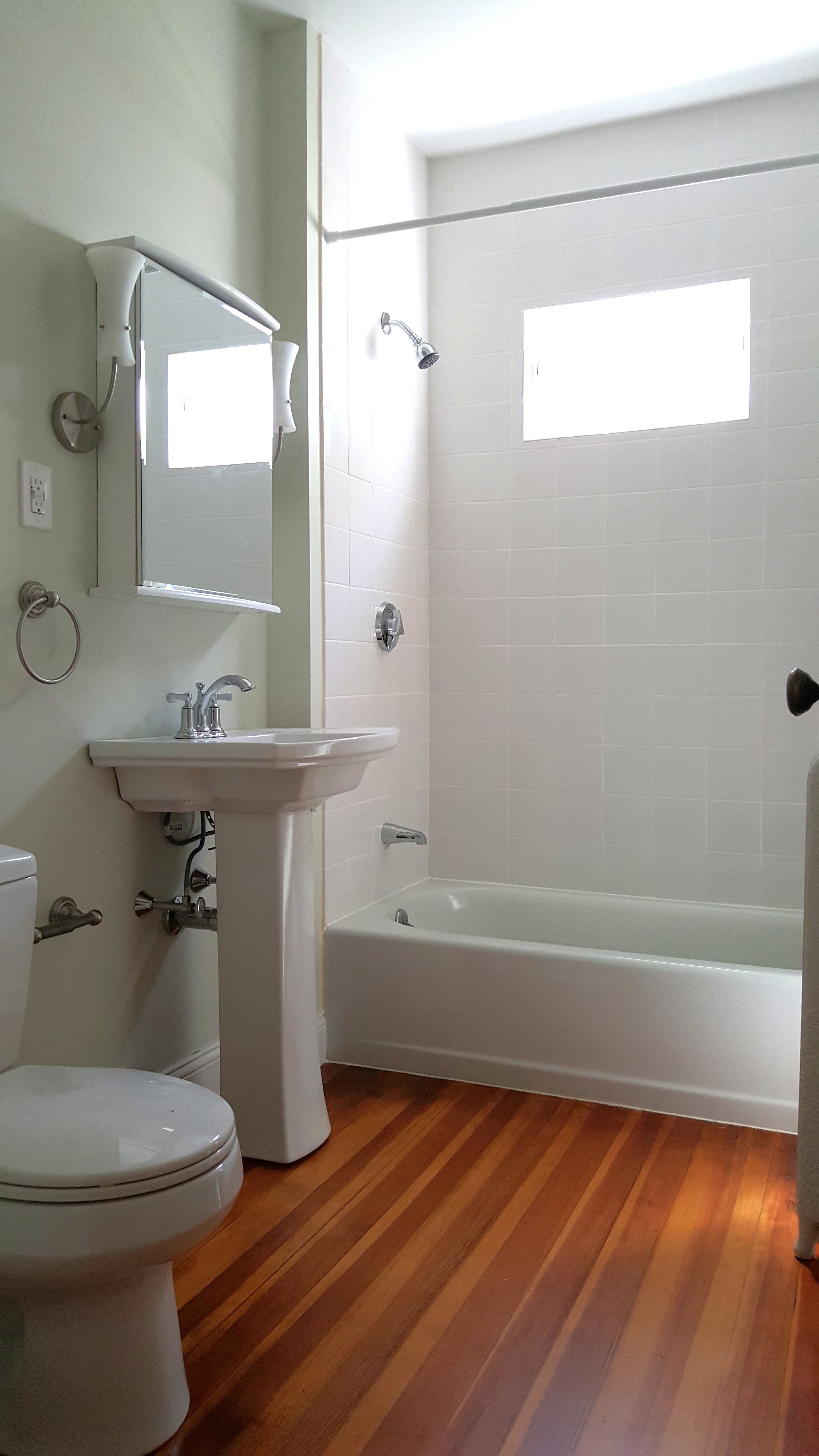 Photos of apartment on Fellsway,Medford MA 02155