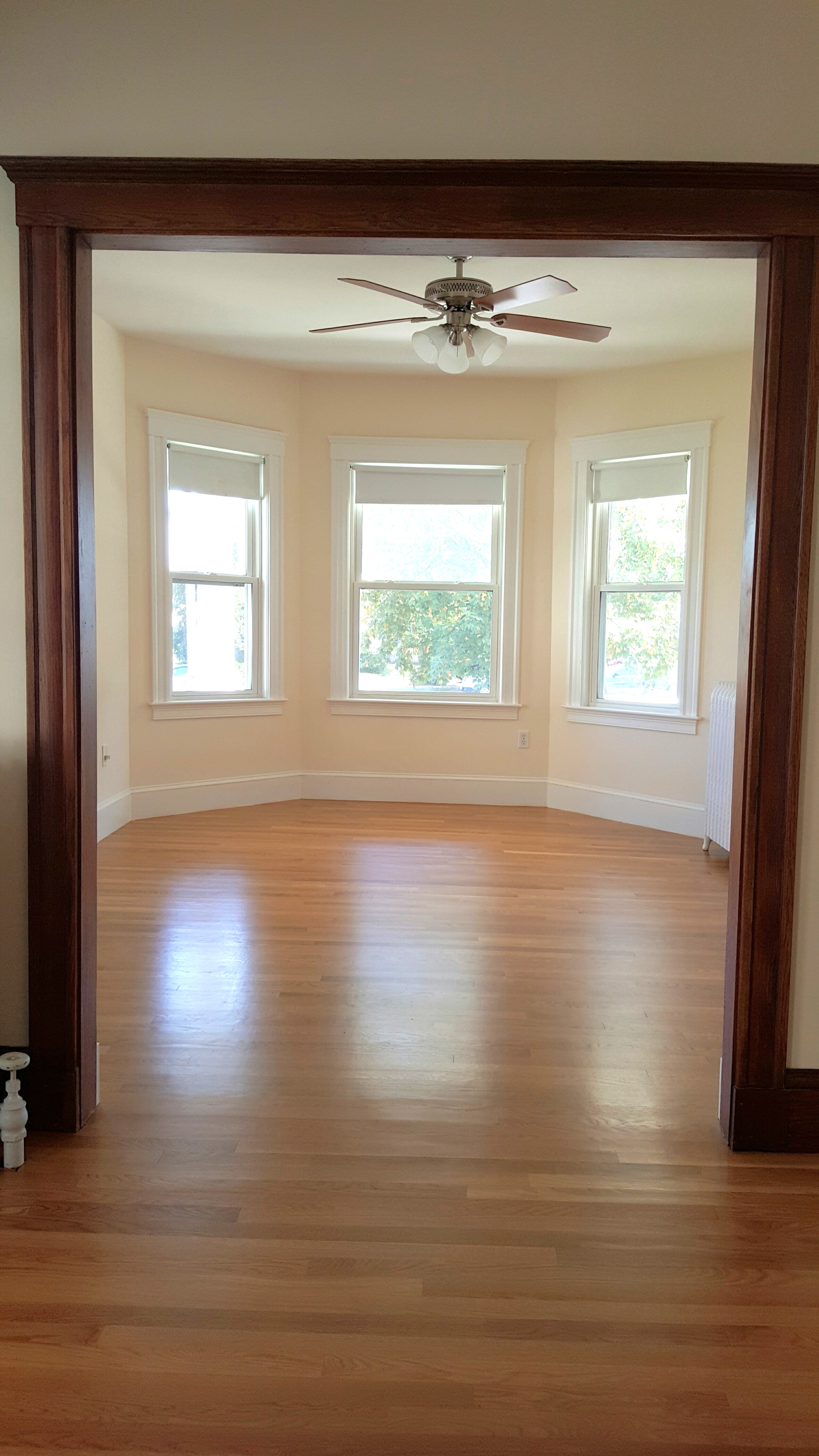 Photos of apartment on Fellsway,Medford MA 02155