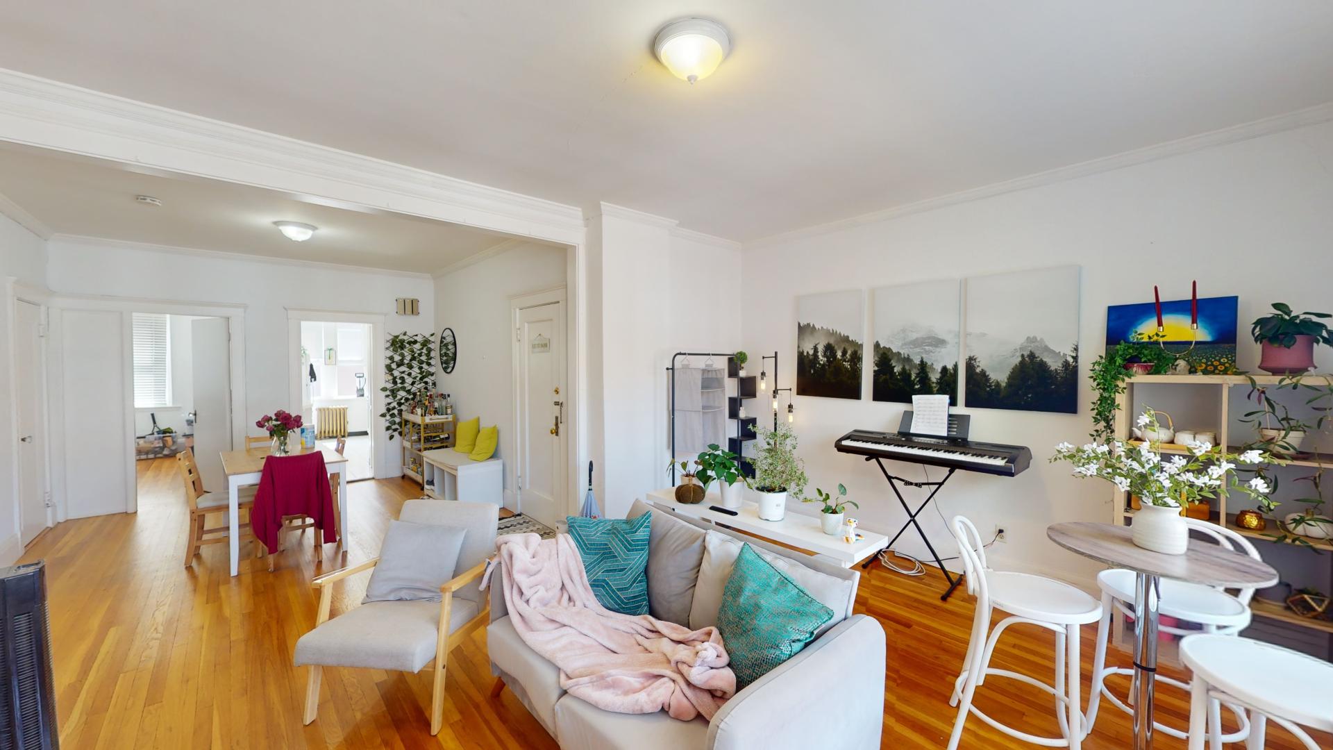 Photos of apartment on Longwood Ave.,Brookline MA 02446