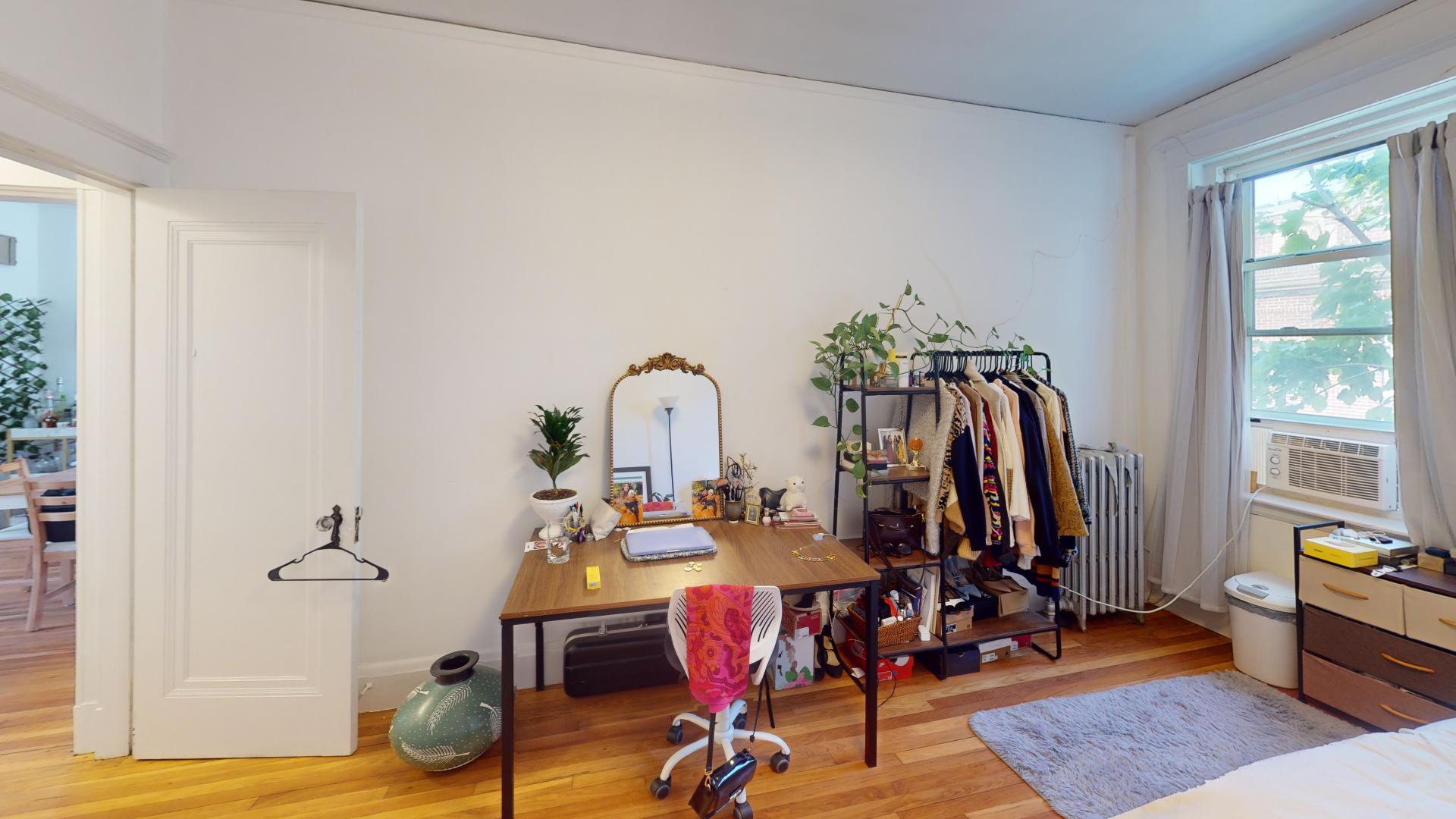 Photos of apartment on Longwood Ave.,Brookline MA 02446