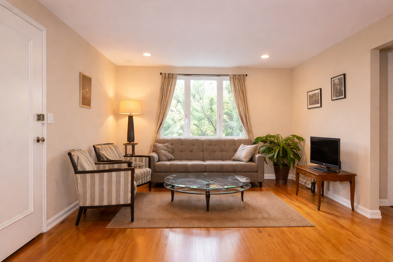 Photos of apartment on Sherman Rd.,Brookline MA 02445