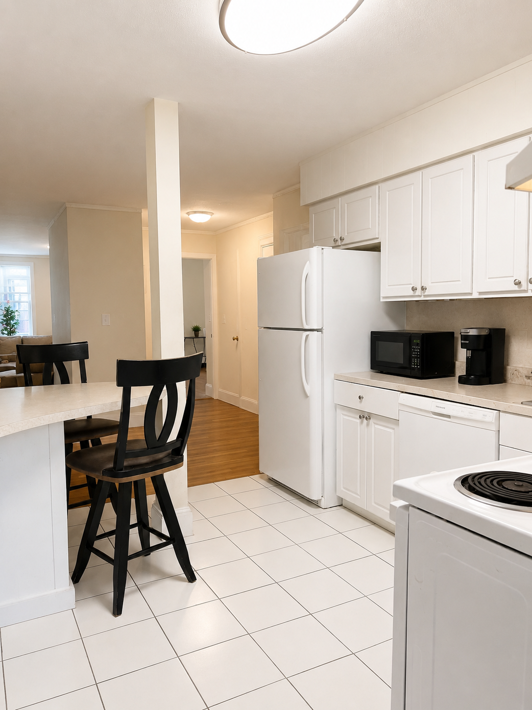 Photos of apartment on Beacon,Brookline MA 02446
