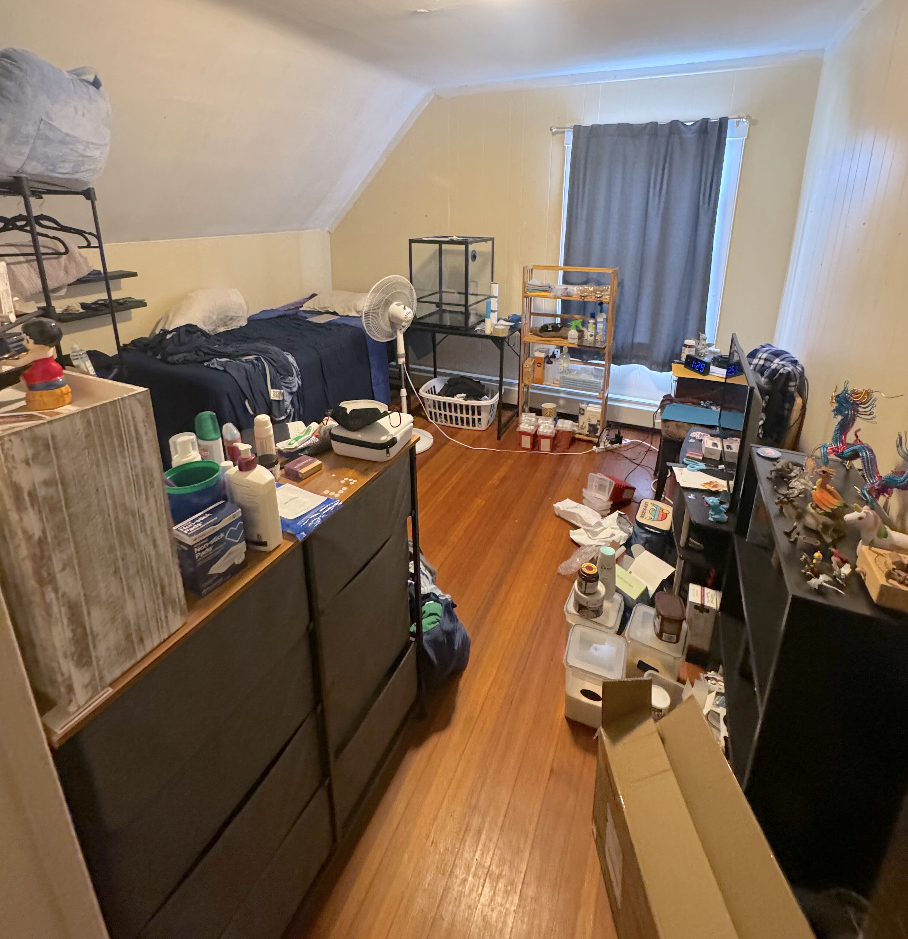 Photos of apartment on Aldie St.,Boston MA 02134