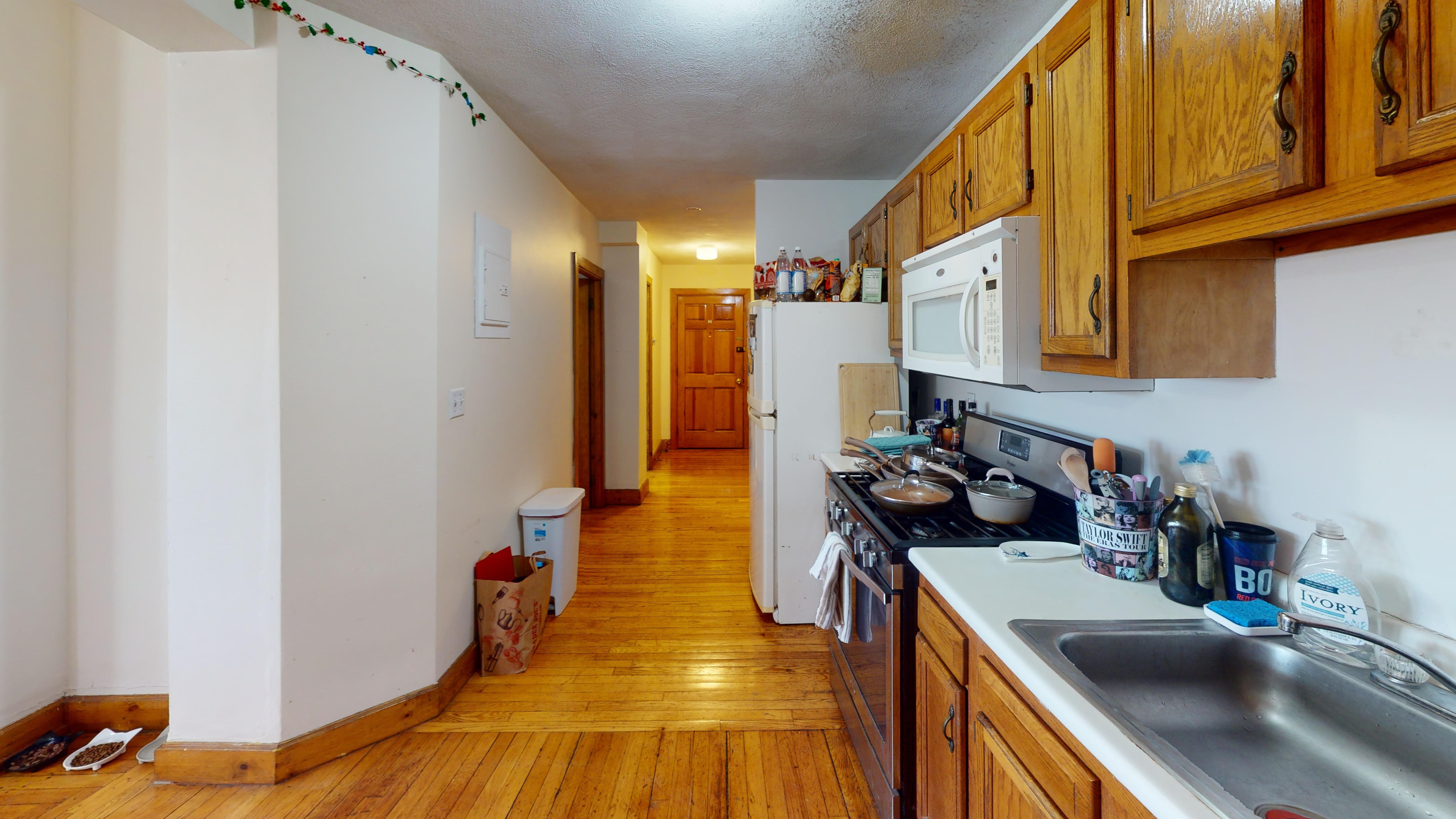 Photos of apartment on Nottinghill,Boston MA 02115