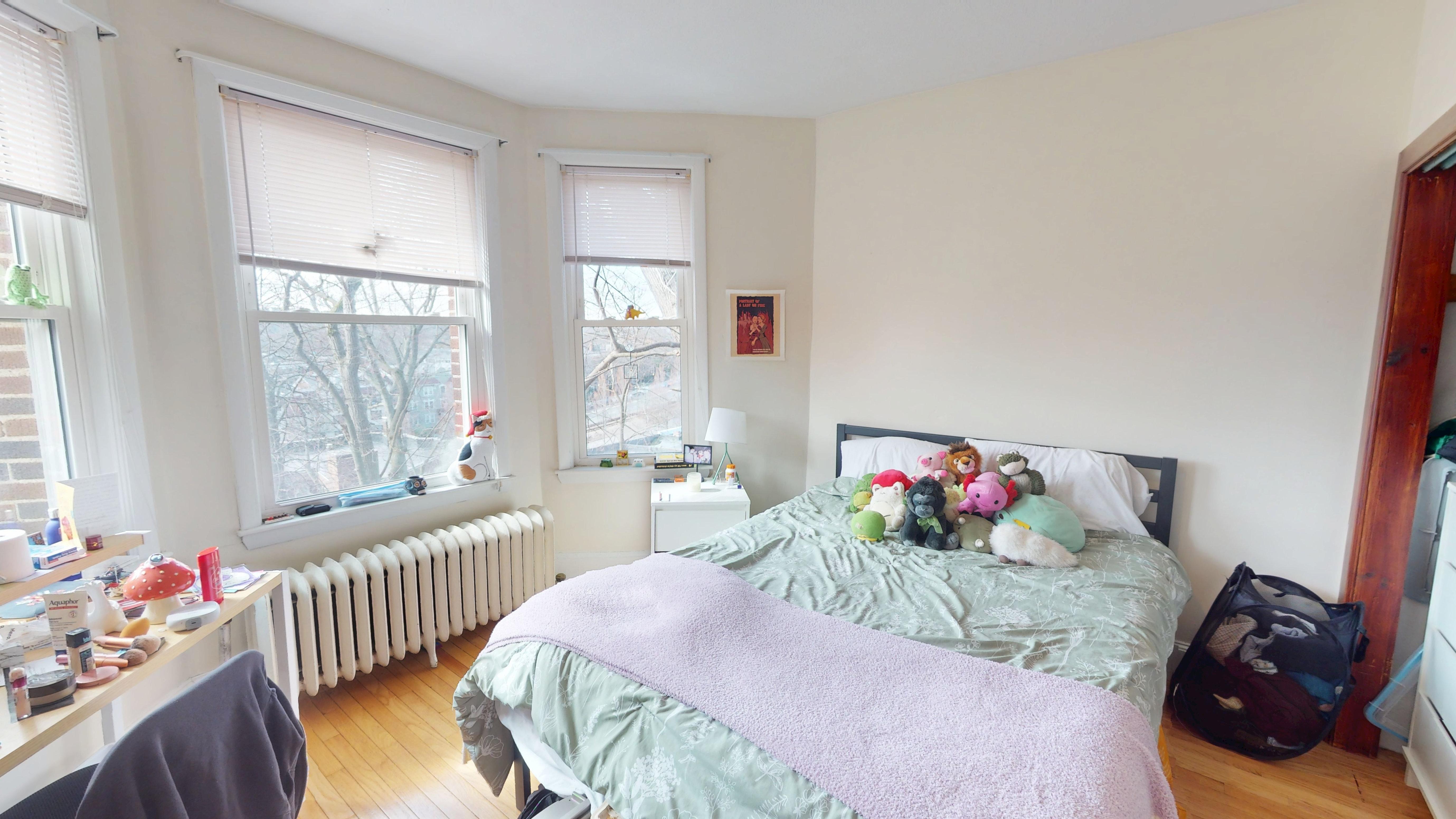 Photos of apartment on Nottinghill,Boston MA 02115